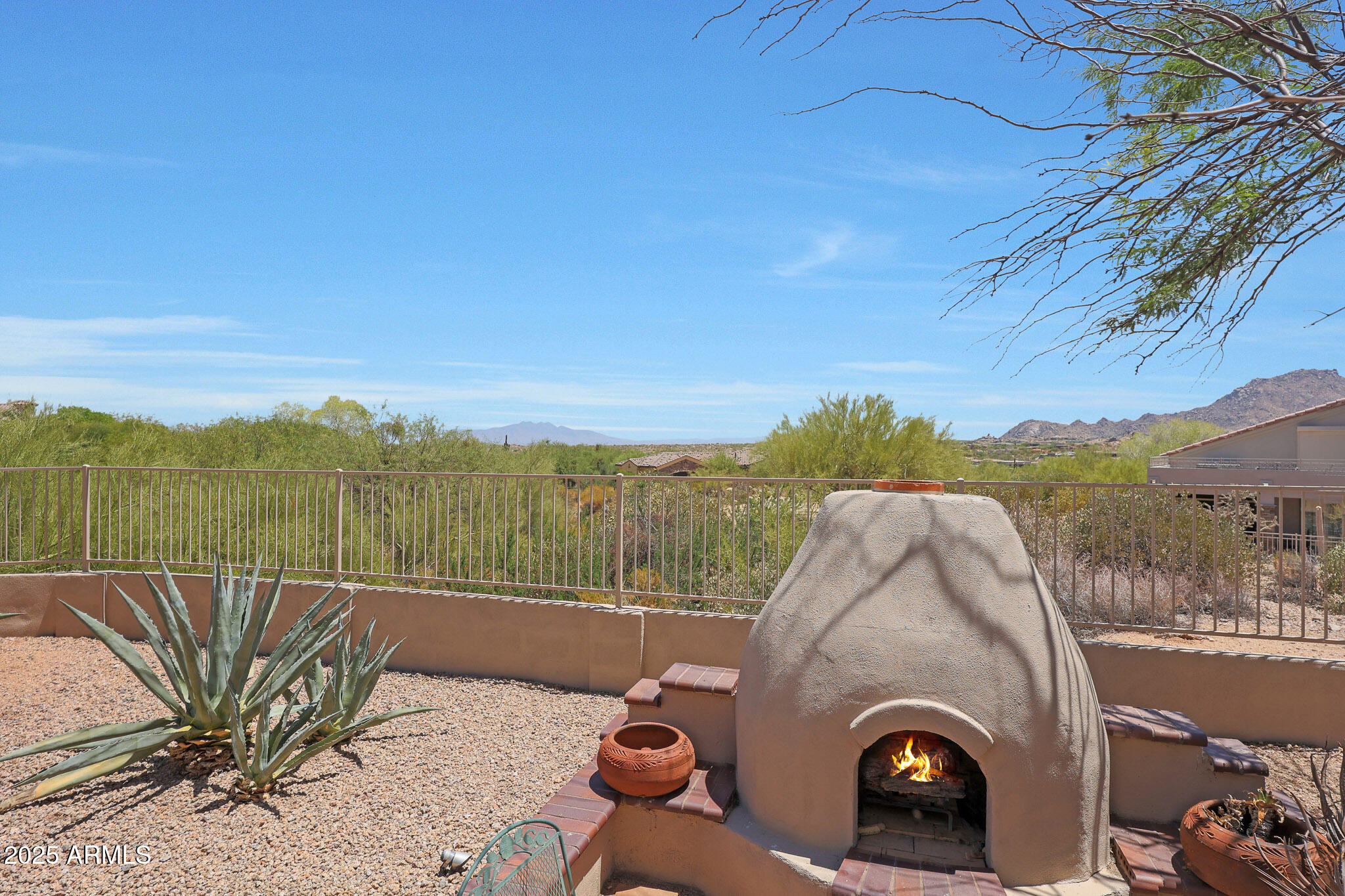 11573 E DESERT WILLOW Drive
