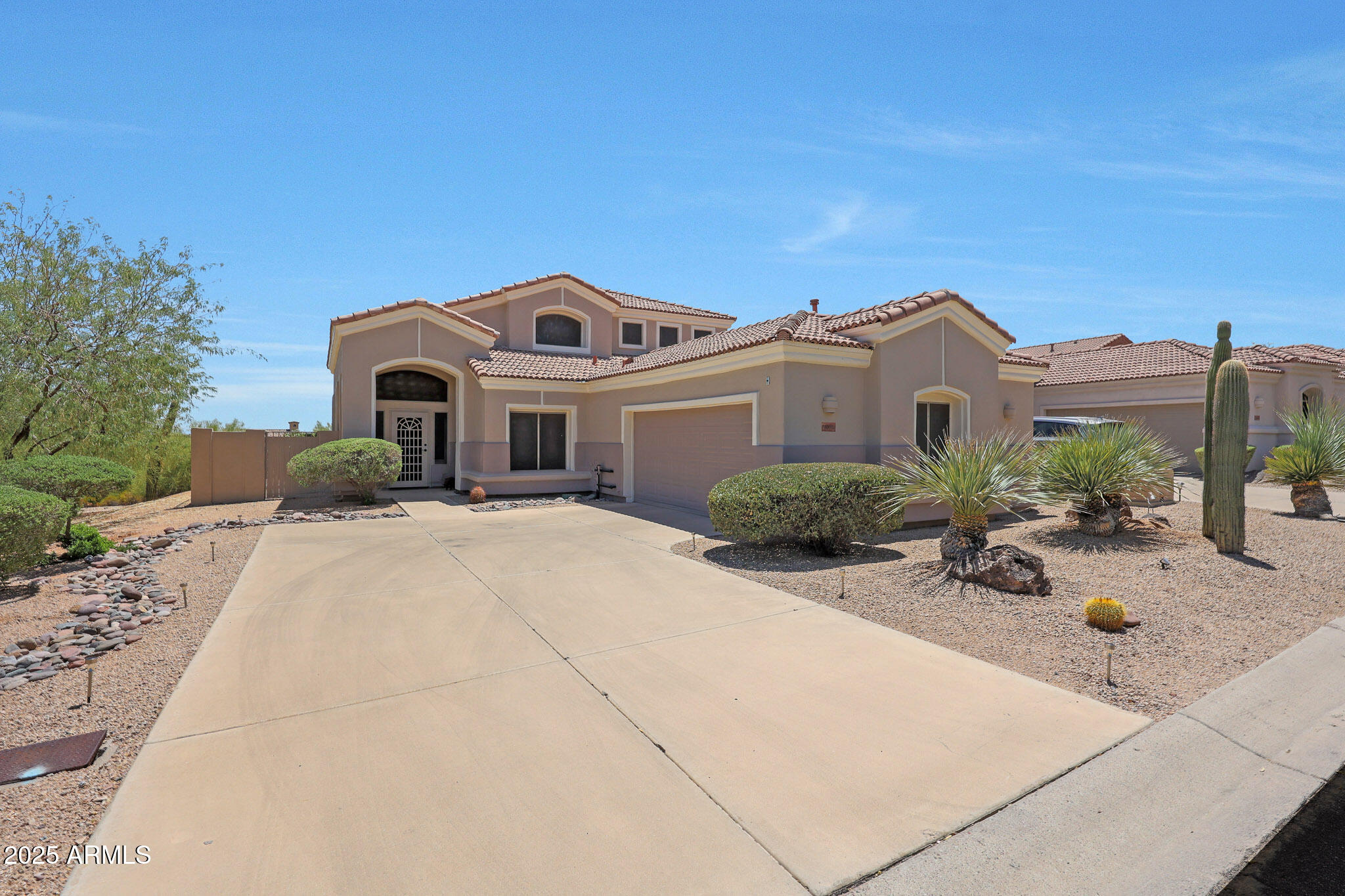 11573 E DESERT WILLOW Drive