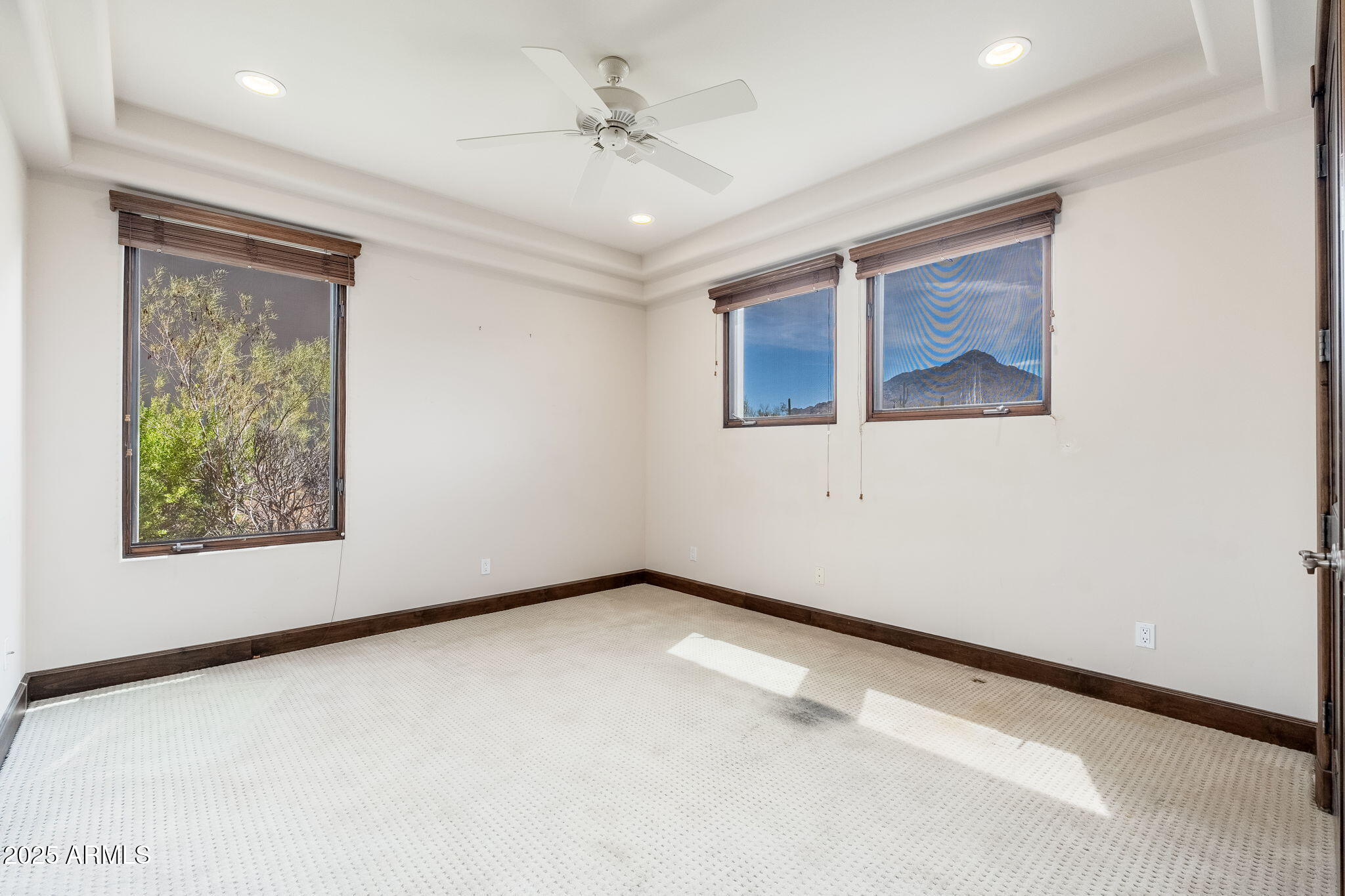 10801 E HAPPY VALLEY Road, 35