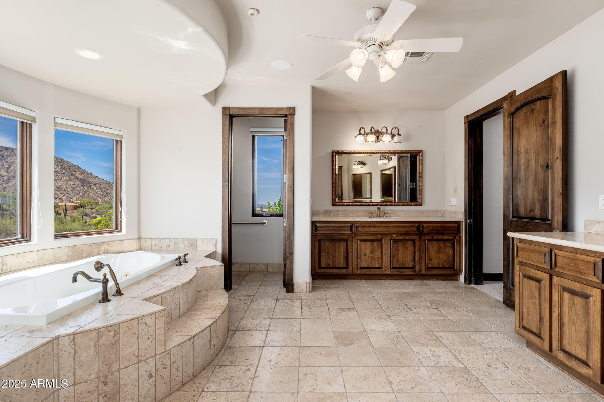 10801 E HAPPY VALLEY Road, 35