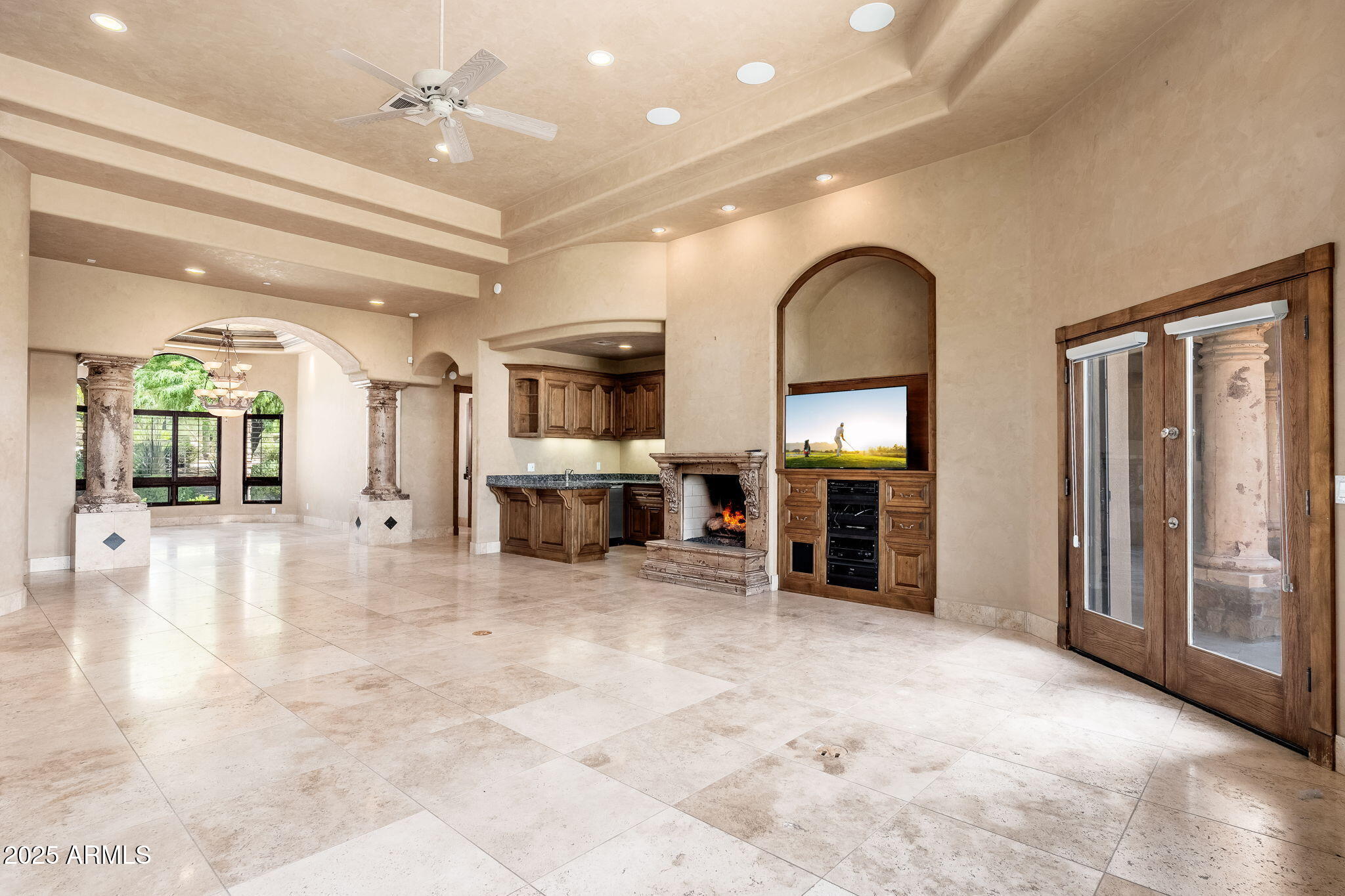 10801 E HAPPY VALLEY Road, 35