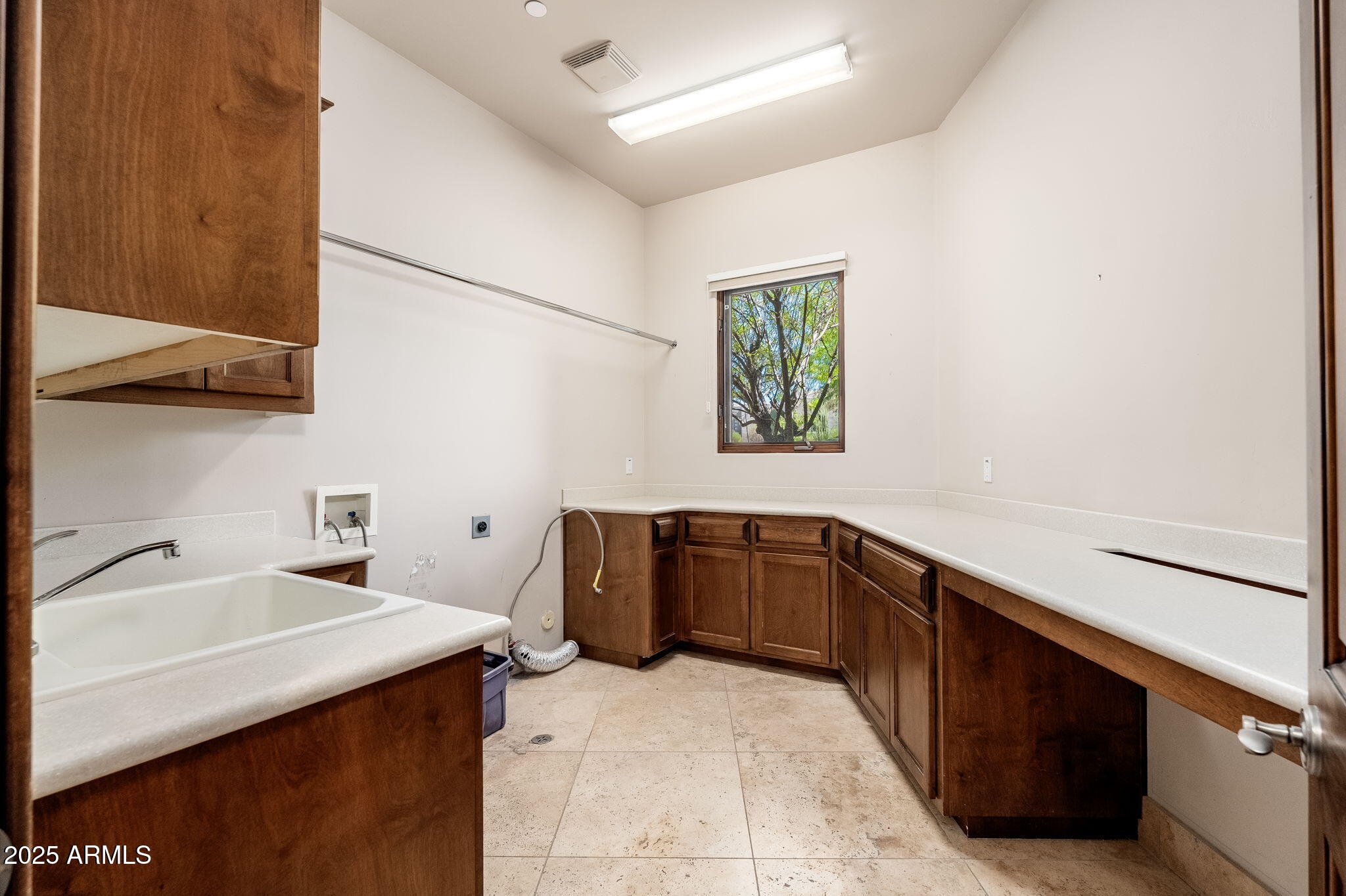 10801 E HAPPY VALLEY Road, 35