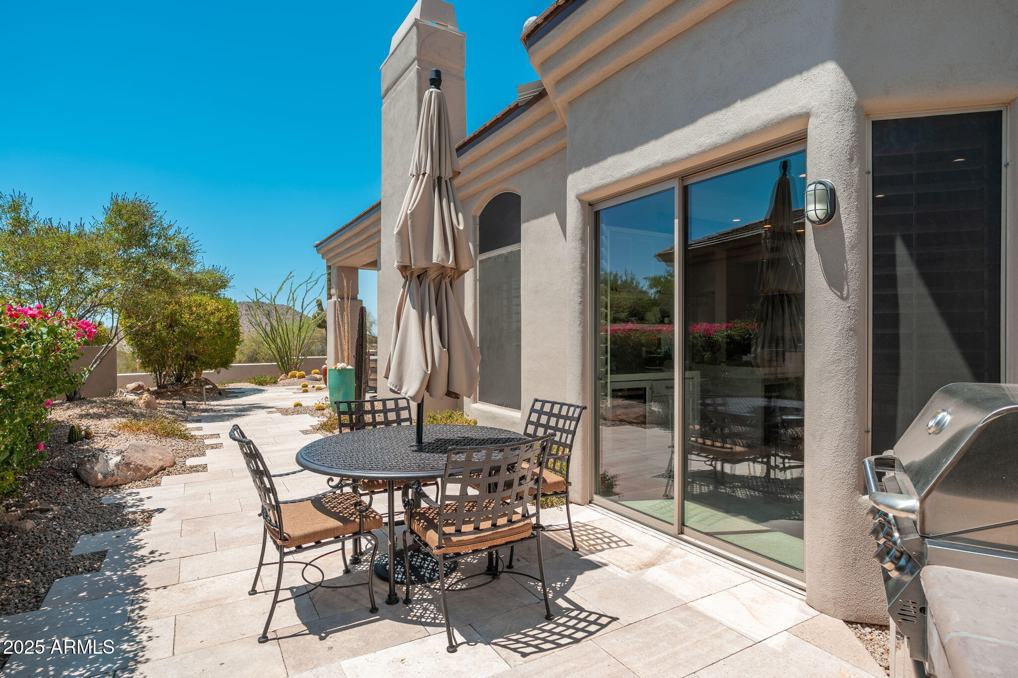 11131 E DESERT VISTA Drive