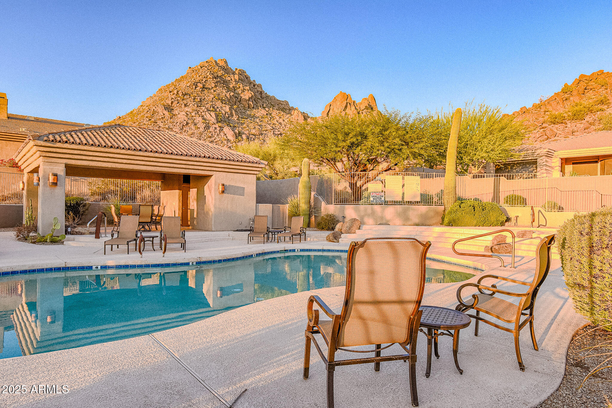 11131 E DESERT VISTA Drive