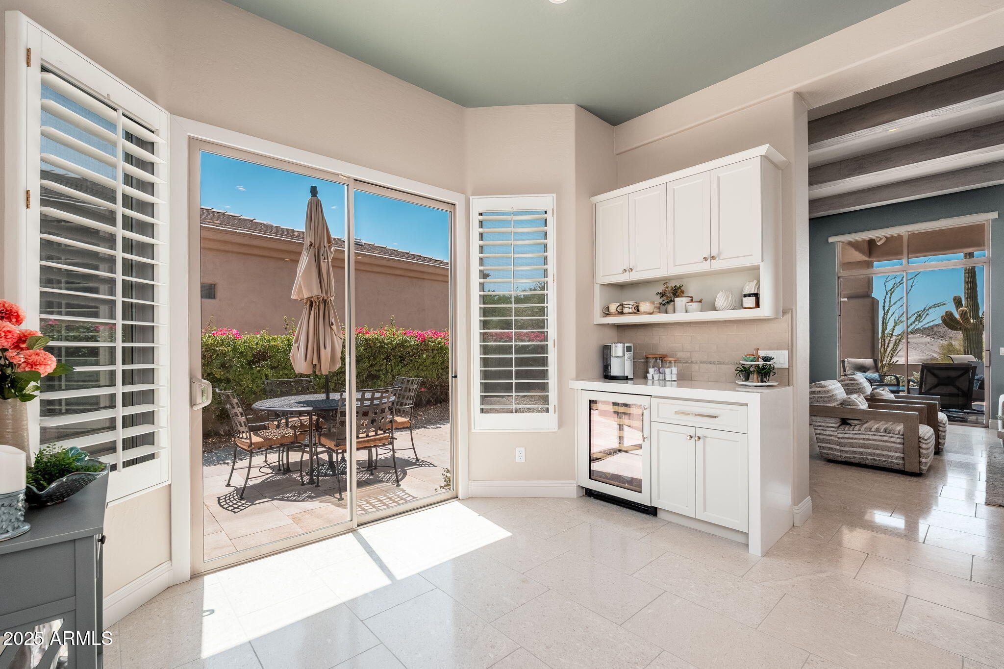 11131 E DESERT VISTA Drive