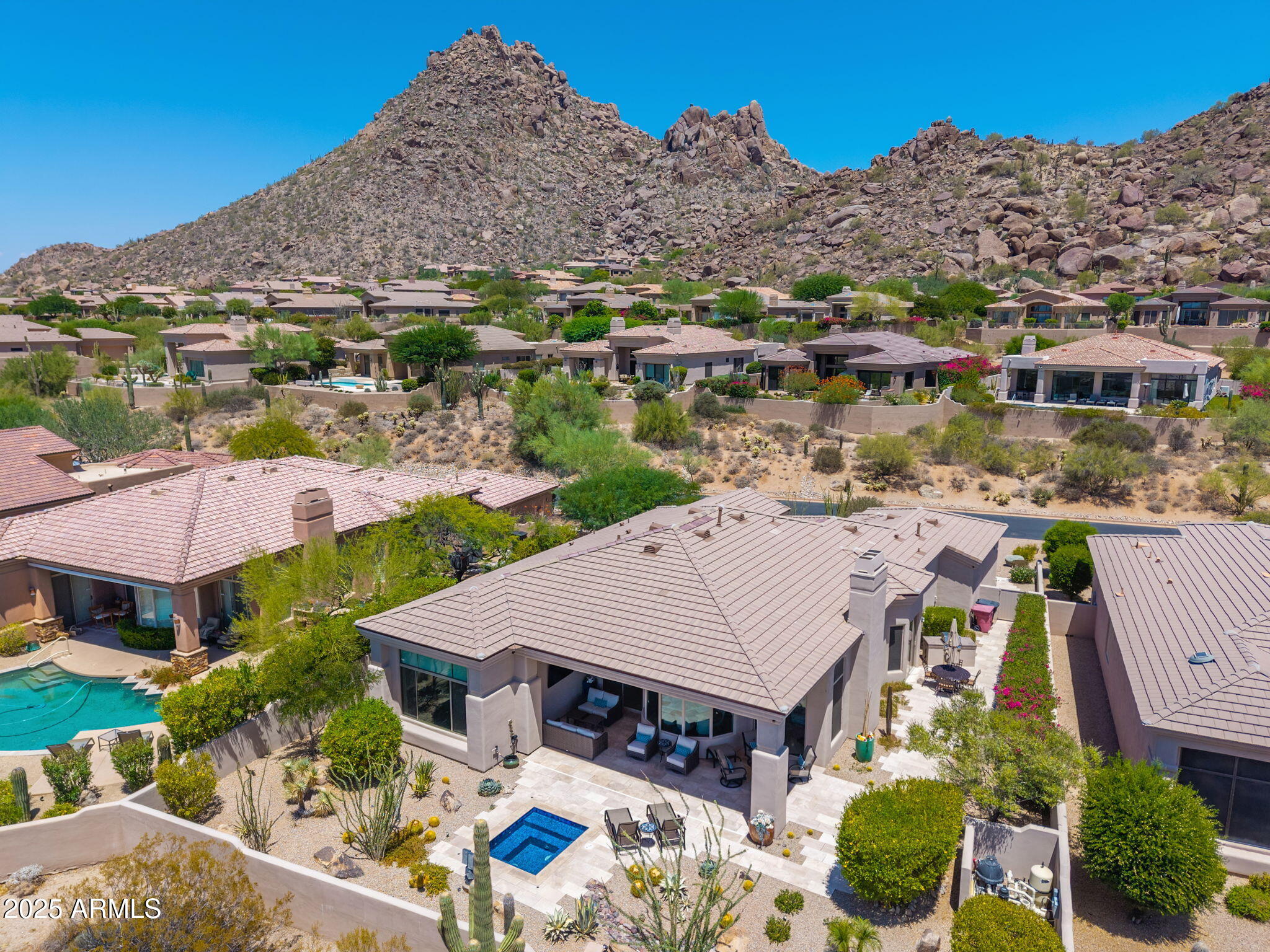 11131 E DESERT VISTA Drive
