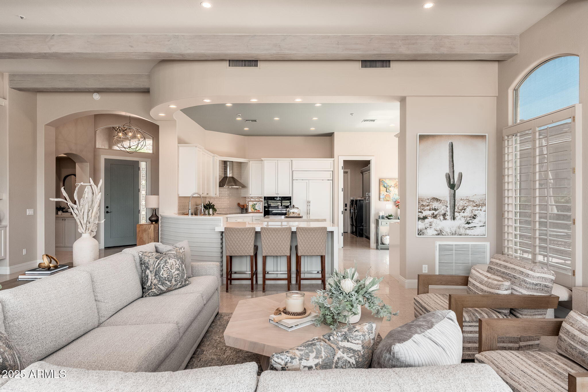 11131 E DESERT VISTA Drive