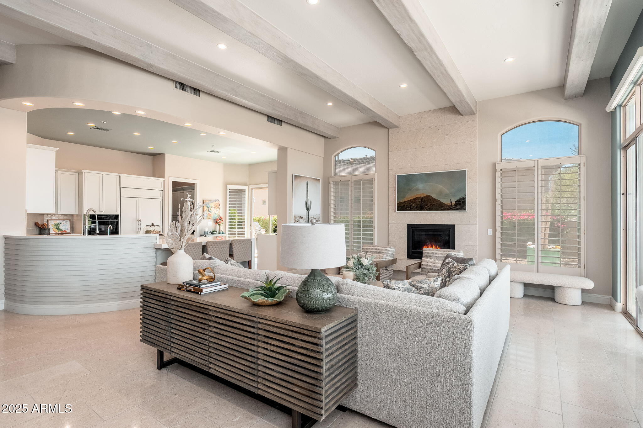 11131 E DESERT VISTA Drive