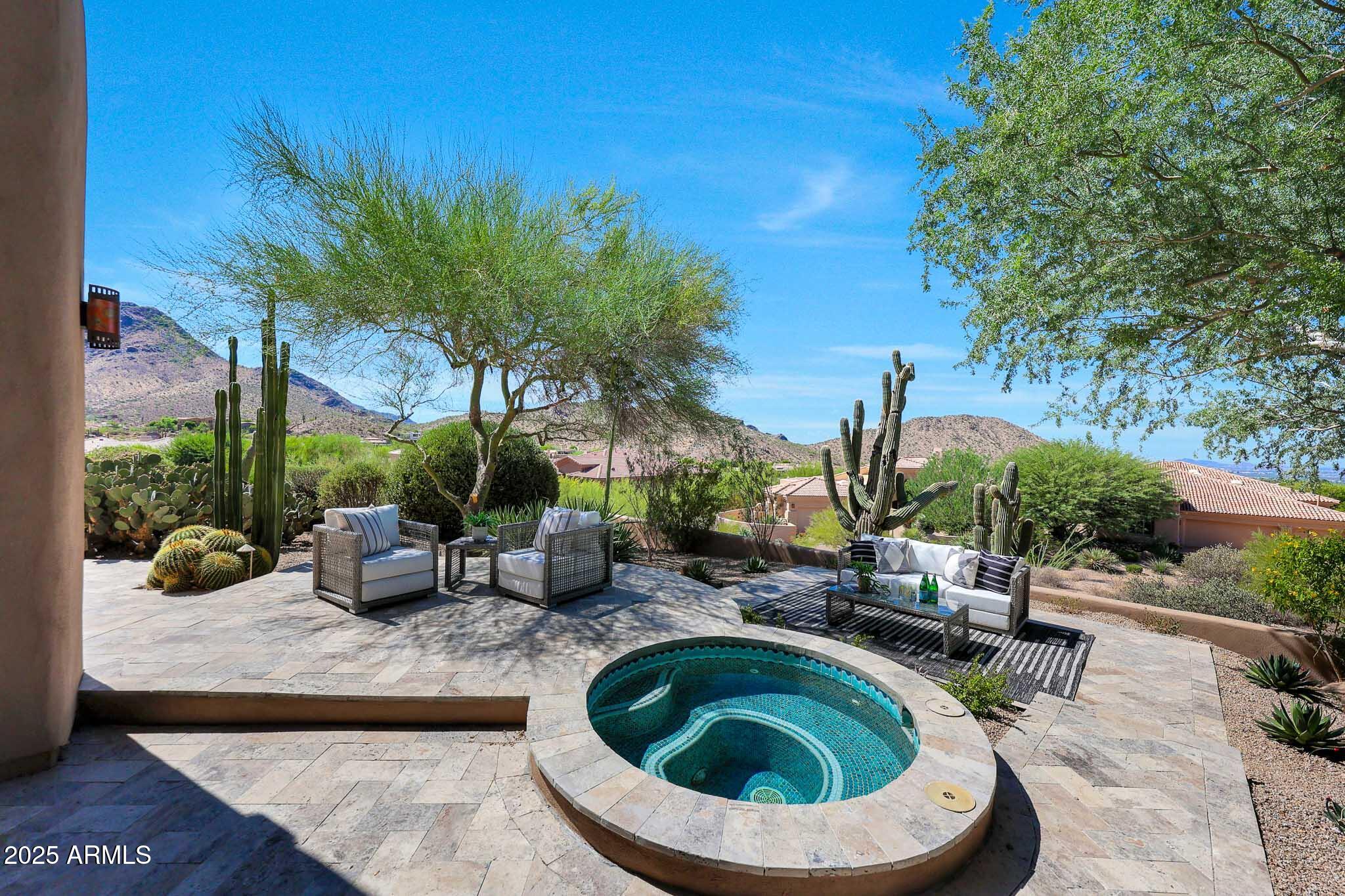 11099 E DESERT VISTA Drive