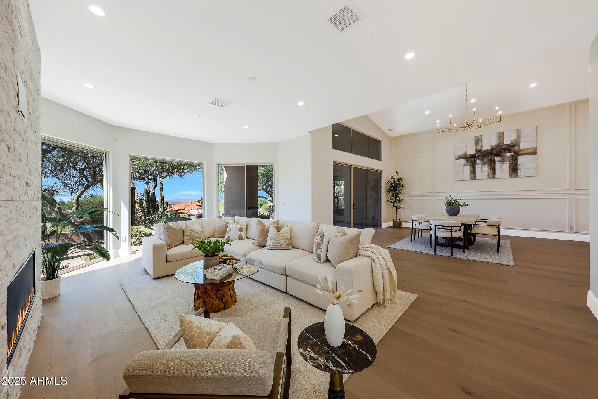 11099 E DESERT VISTA Drive