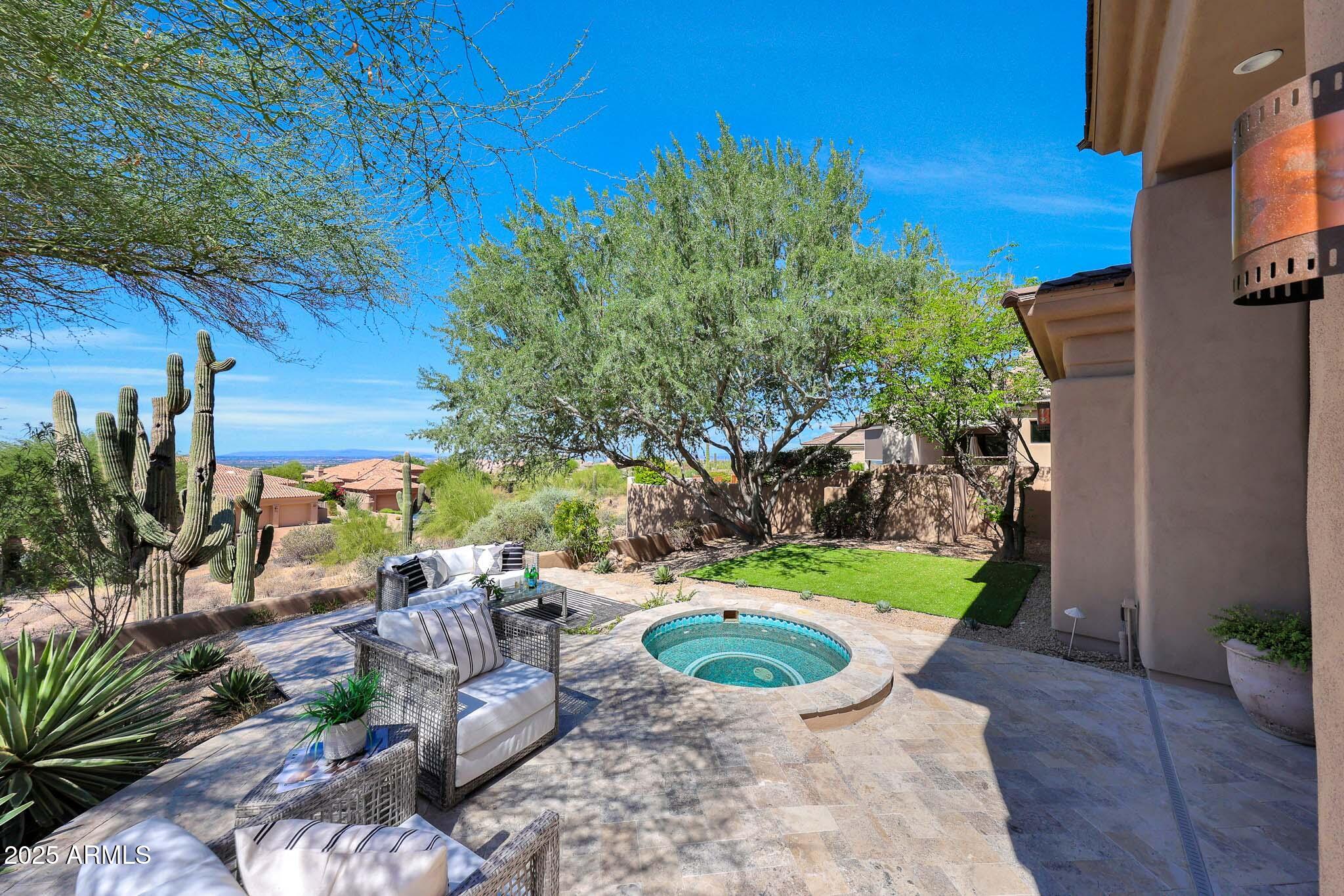 11099 E DESERT VISTA Drive