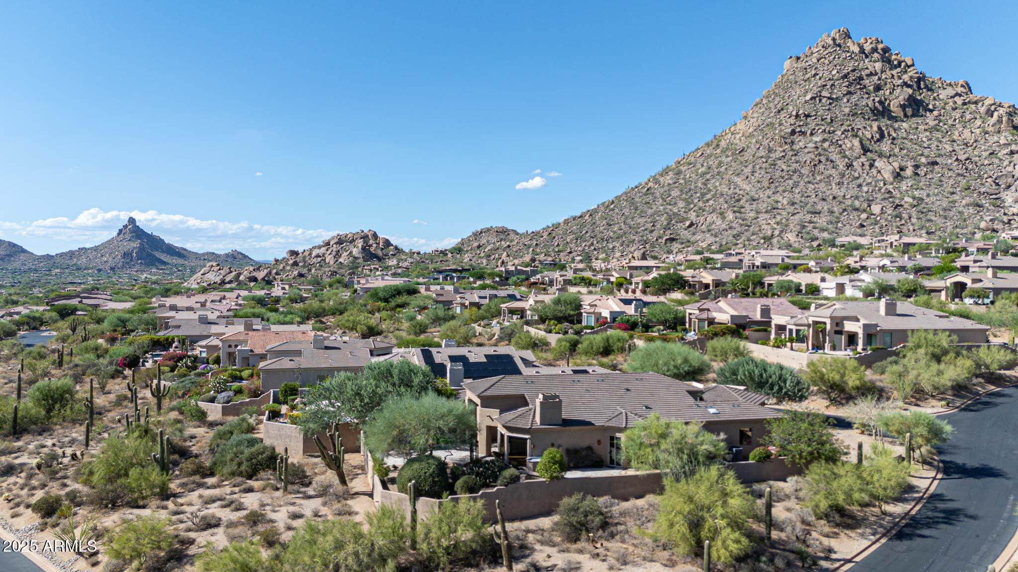 11099 E DESERT VISTA Drive