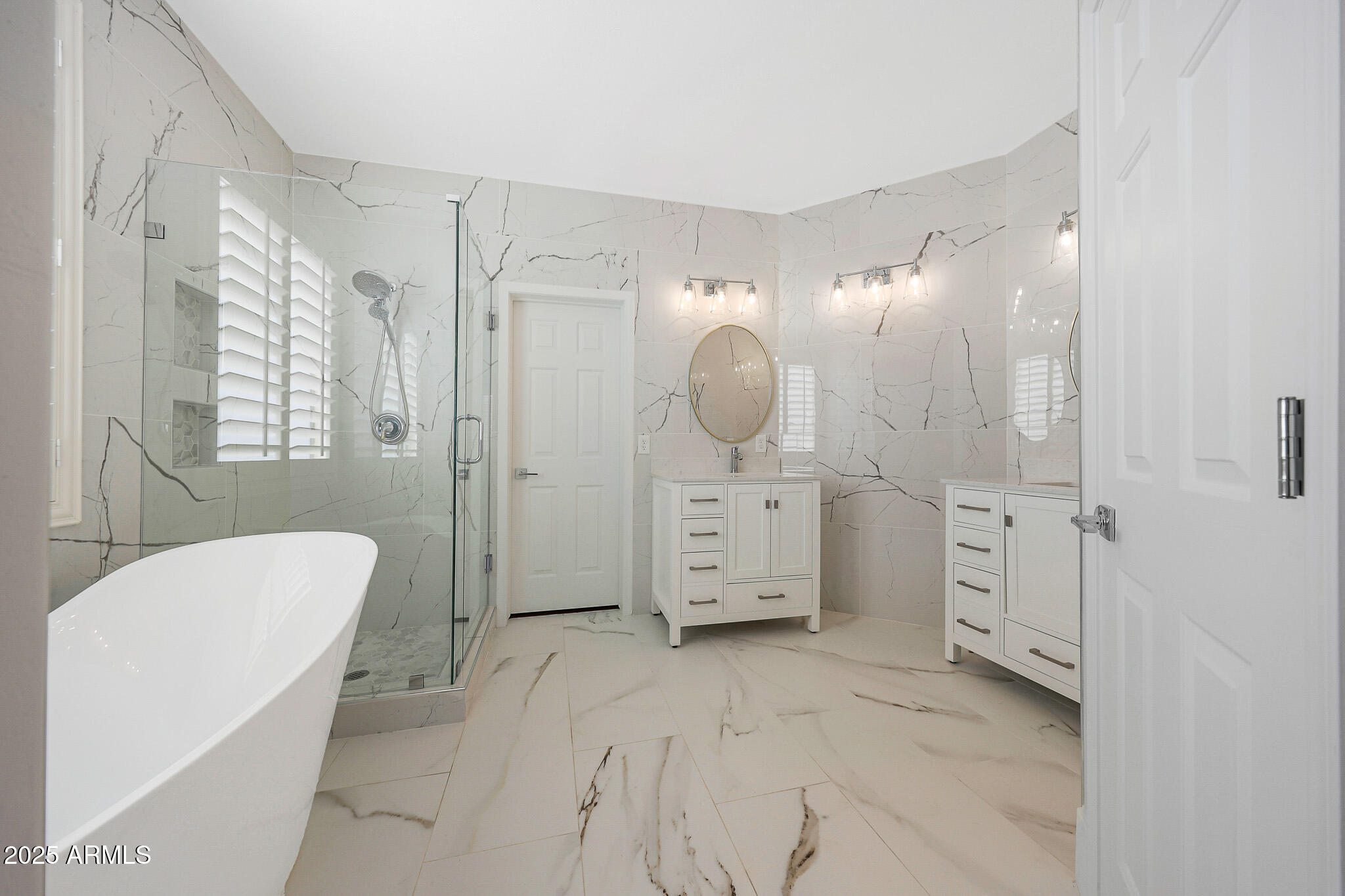 7736 E VIA DEL SOL Drive