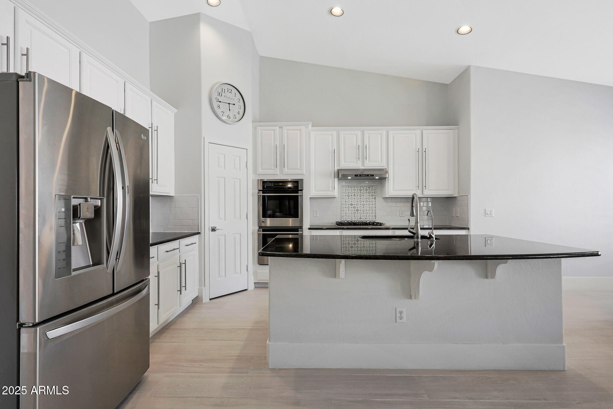 7736 E VIA DEL SOL Drive