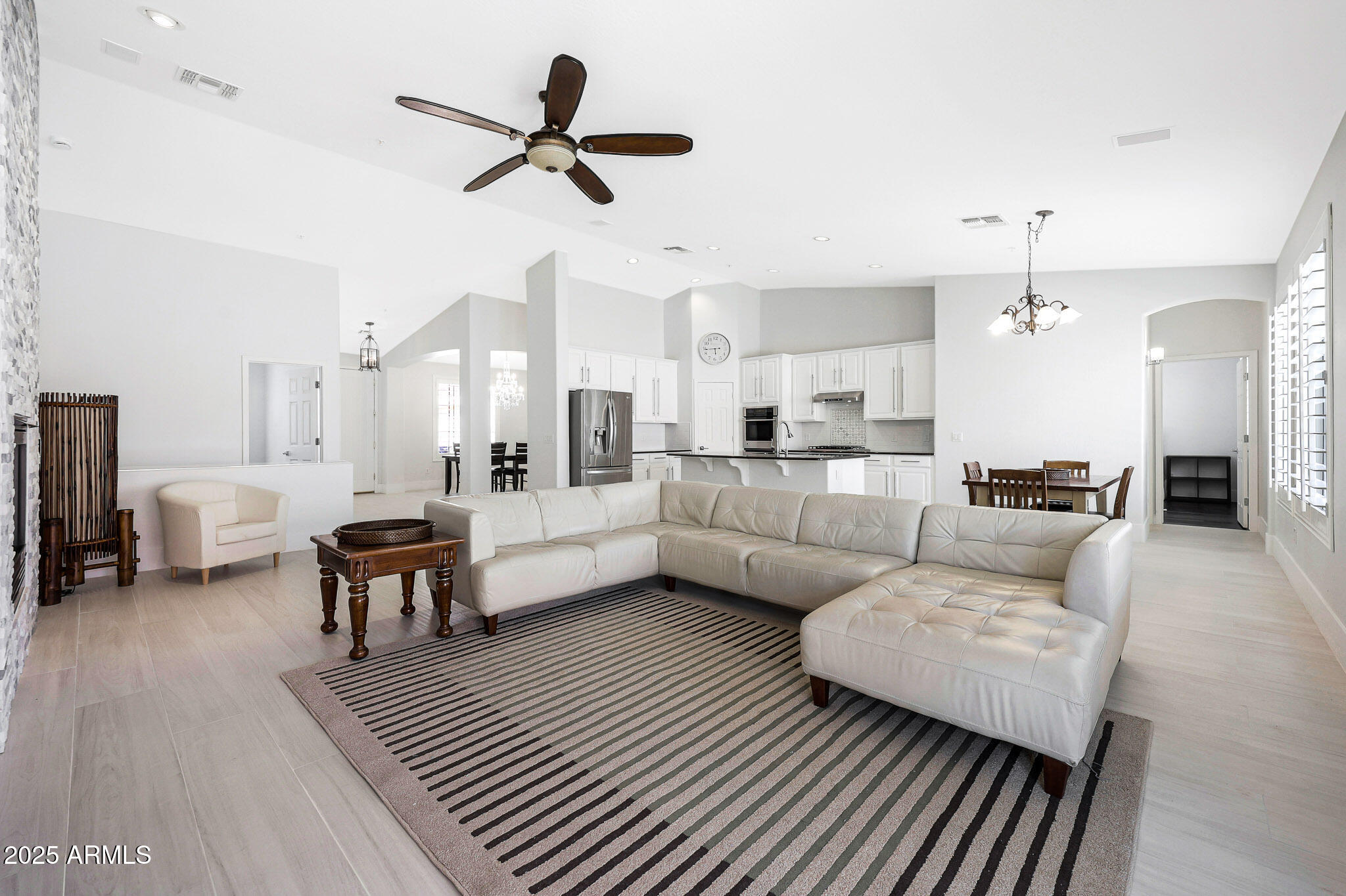 7736 E VIA DEL SOL Drive