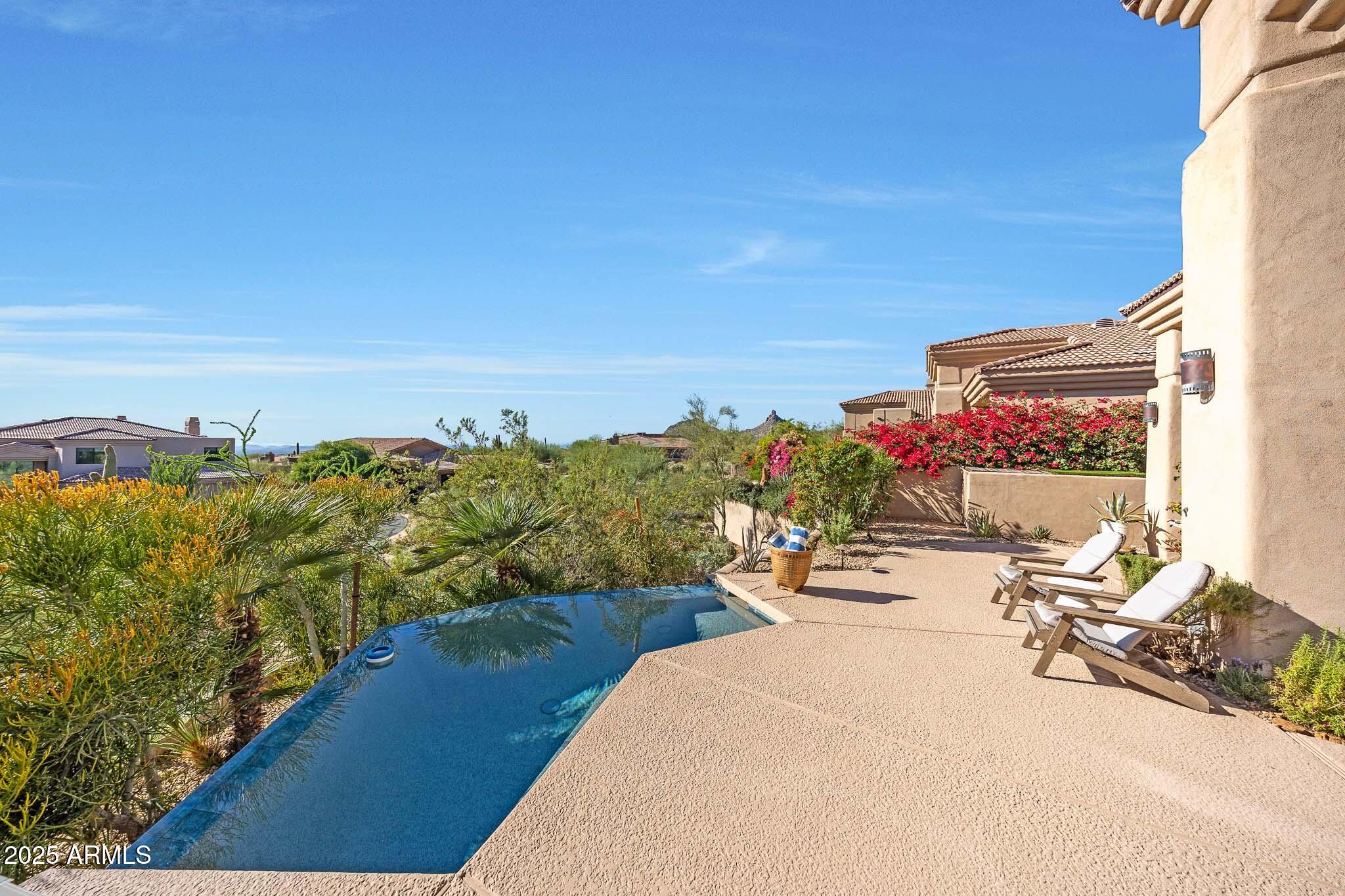 24350 N WHISPERING RIDGE Way, 9