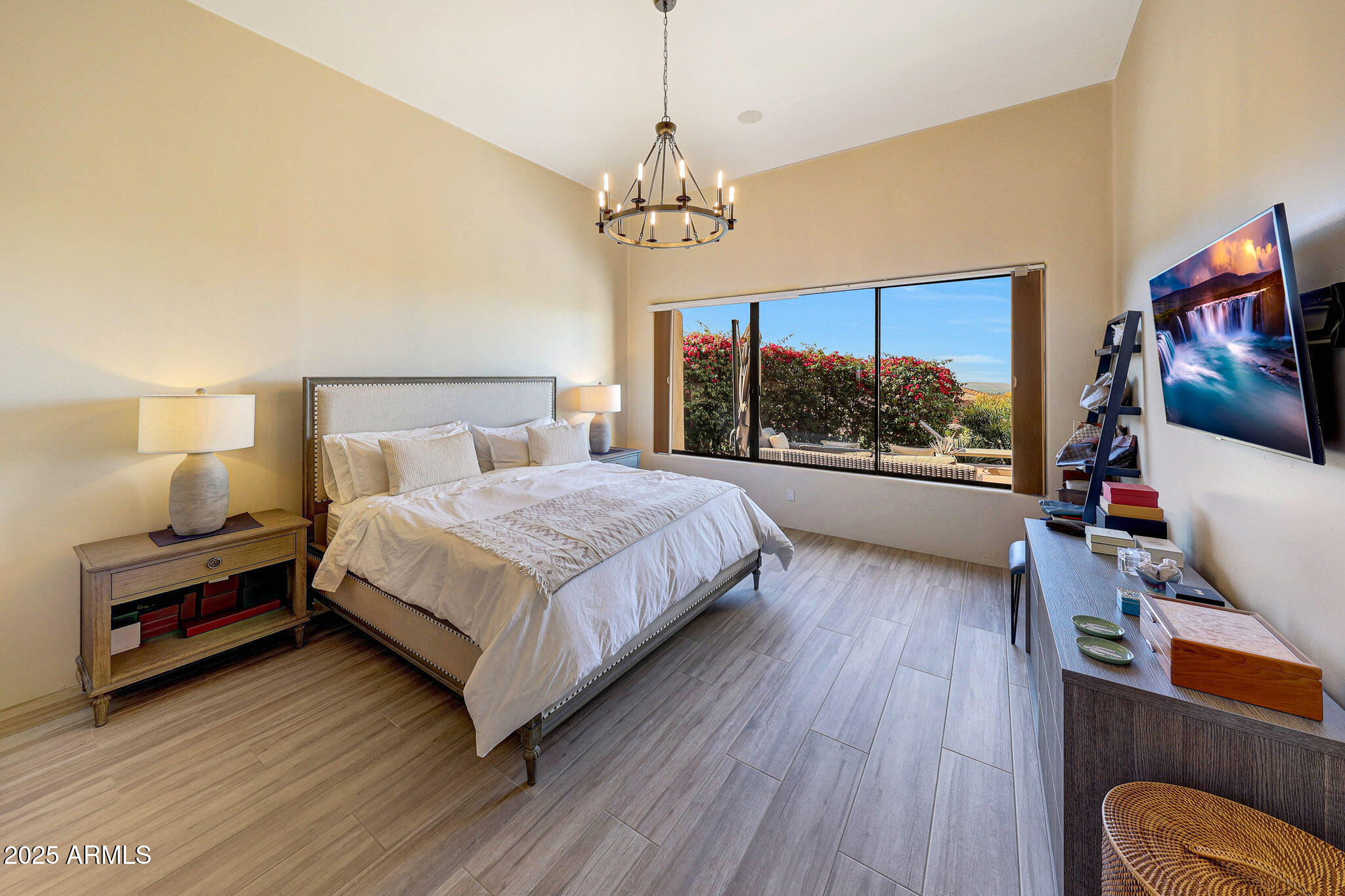 24350 N WHISPERING RIDGE Way, 9