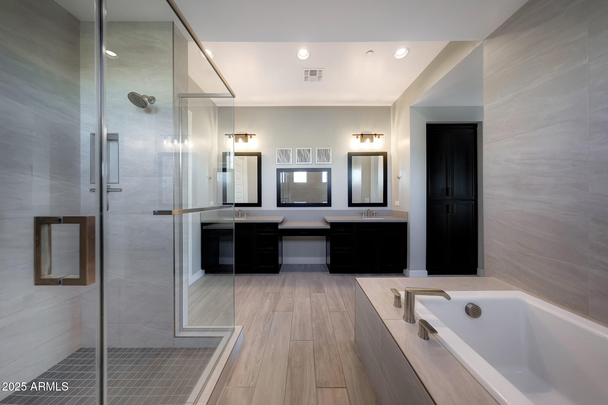 13018 E JUAN TABO Road