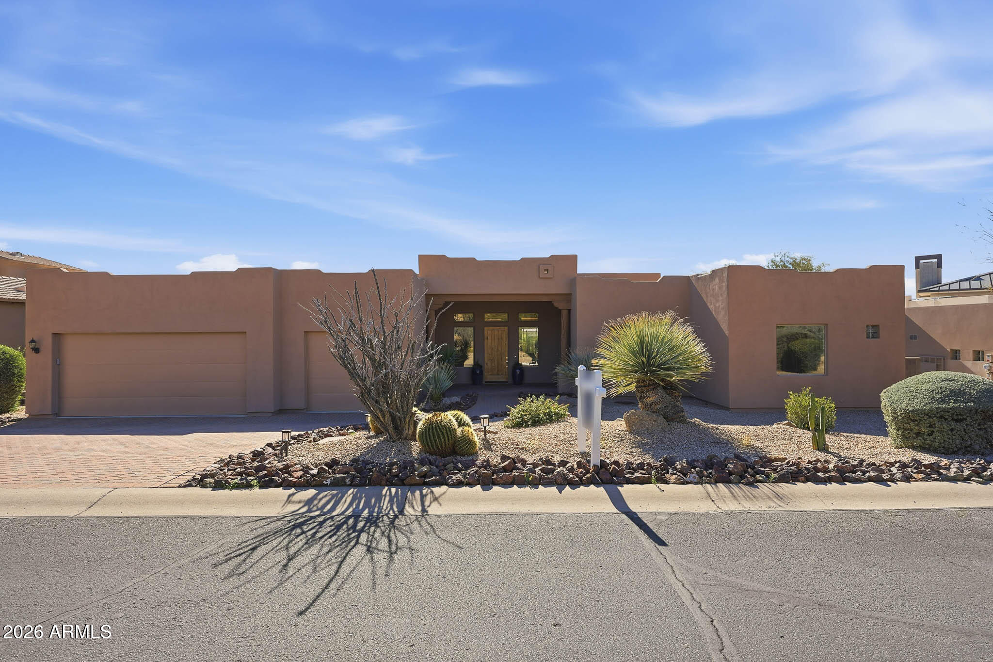 10901 E SOUTHWIND Lane