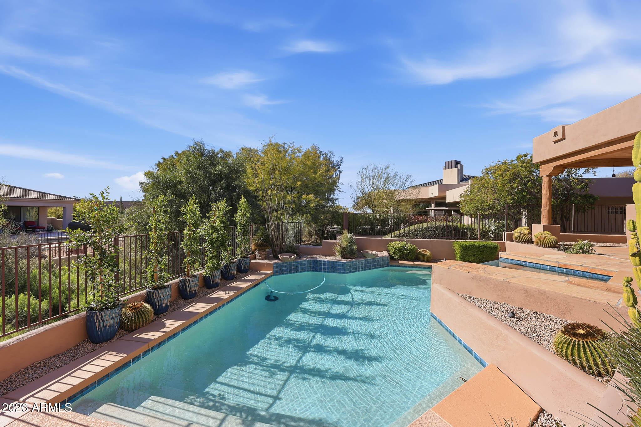 10901 E SOUTHWIND Lane