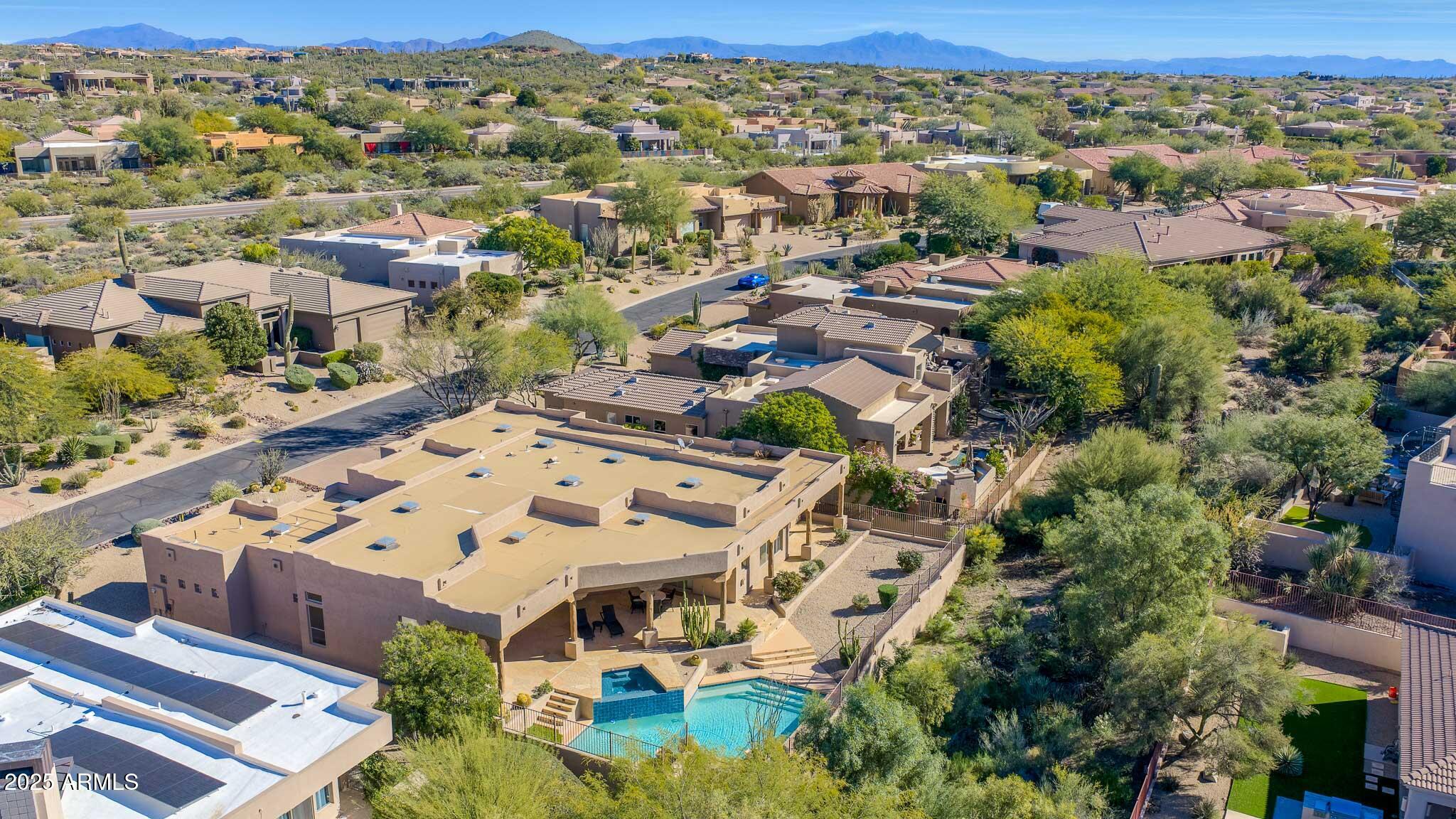 10901 E SOUTHWIND Lane