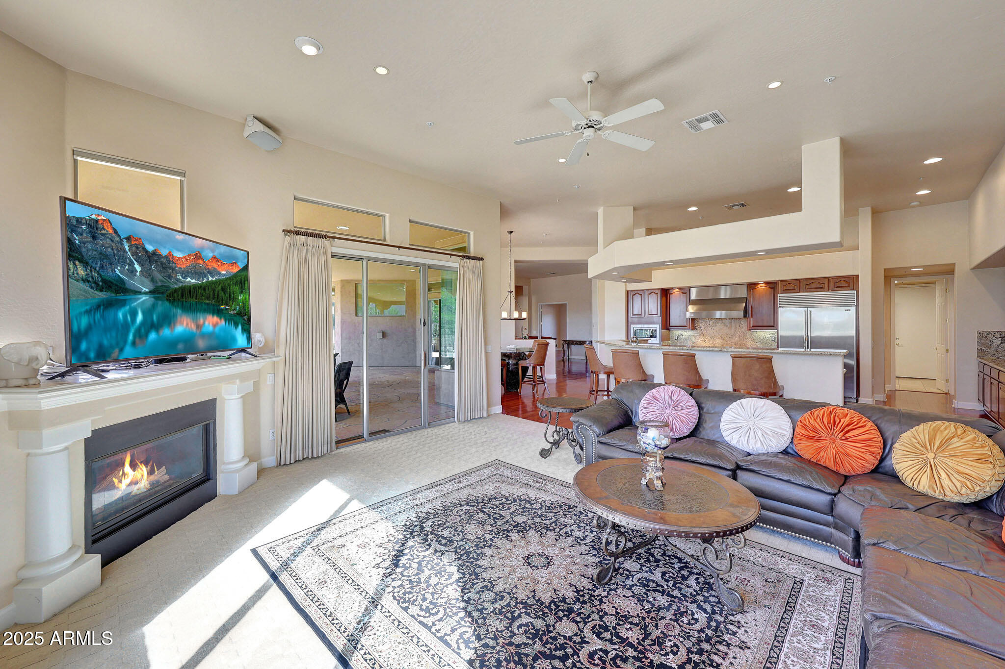 10901 E SOUTHWIND Lane