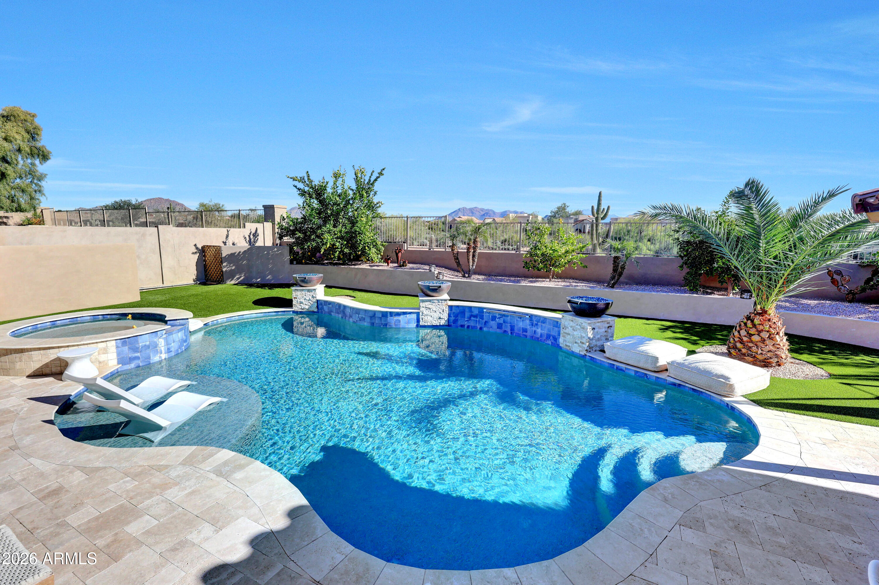 7475 E MARIPOSA GRANDE Drive