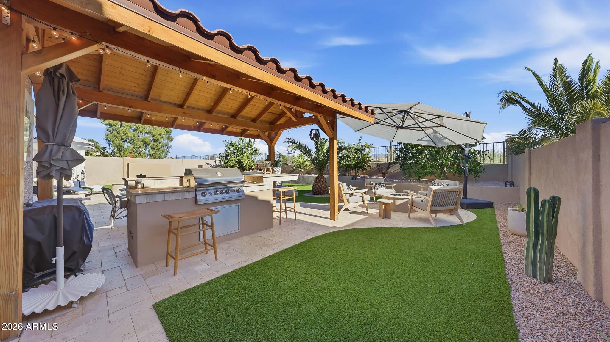 7475 E MARIPOSA GRANDE Drive