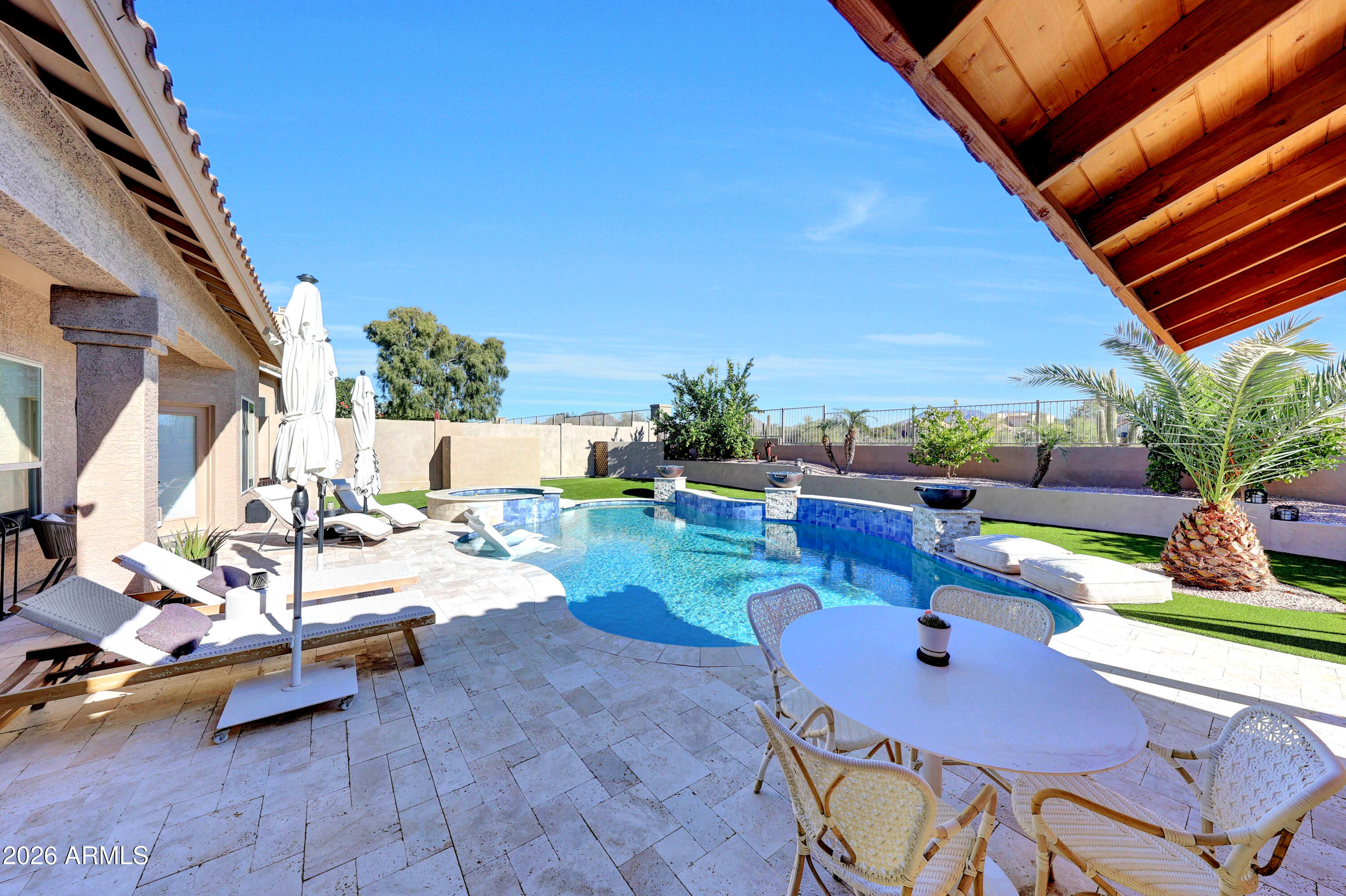 7475 E MARIPOSA GRANDE Drive