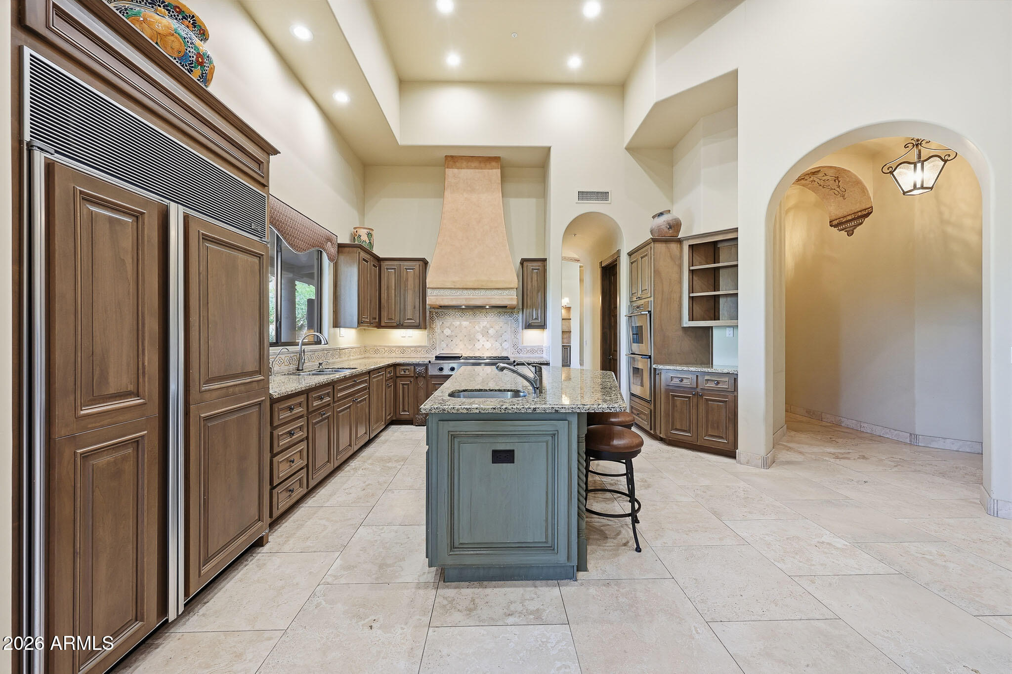 10801 E HAPPY VALLEY Road 81