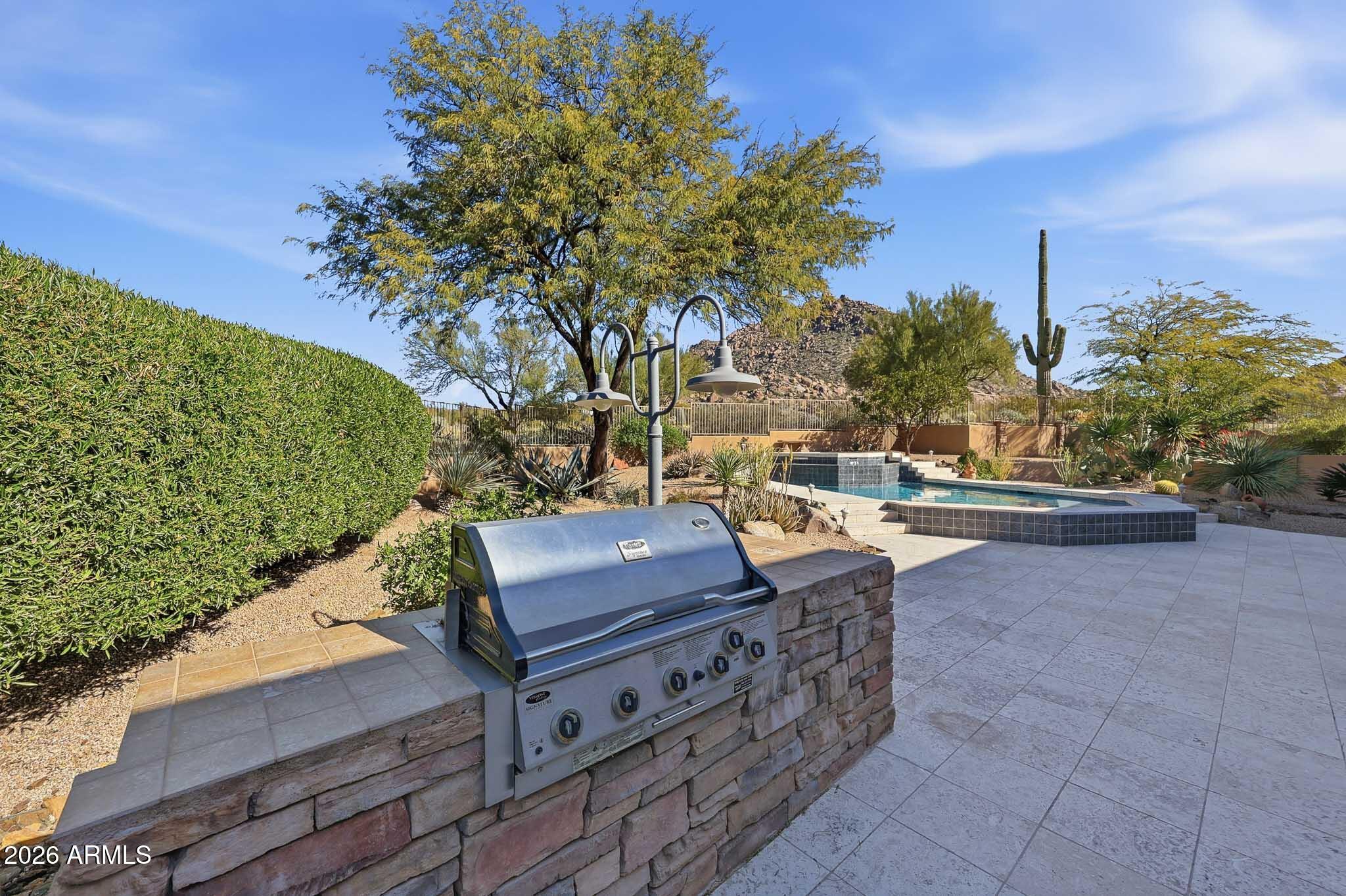 10801 E HAPPY VALLEY Road 81