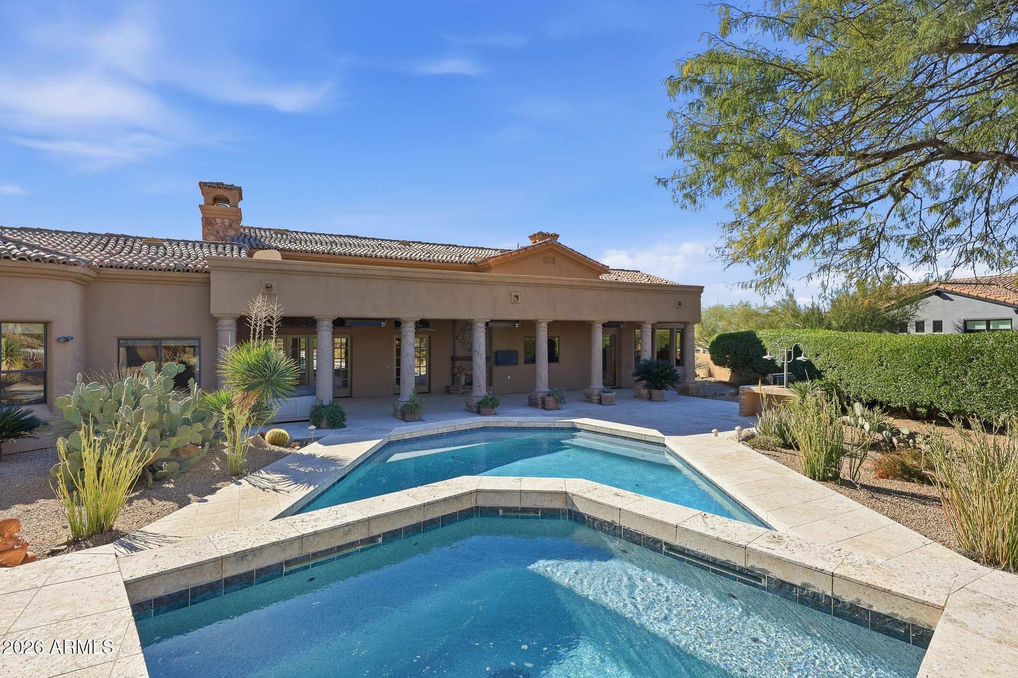 10801 E HAPPY VALLEY Road 81