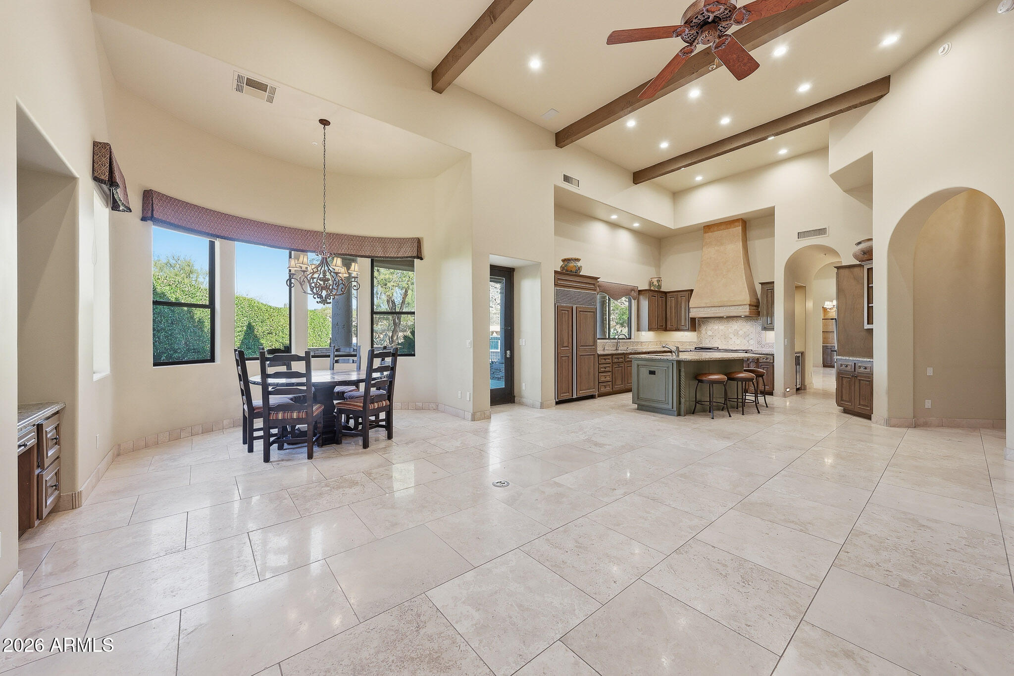 10801 E HAPPY VALLEY Road 81