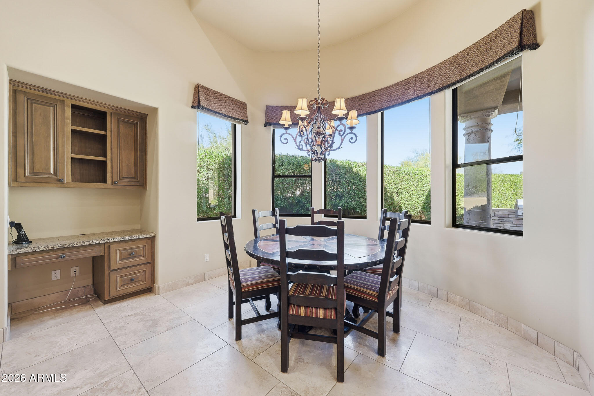 10801 E HAPPY VALLEY Road 81