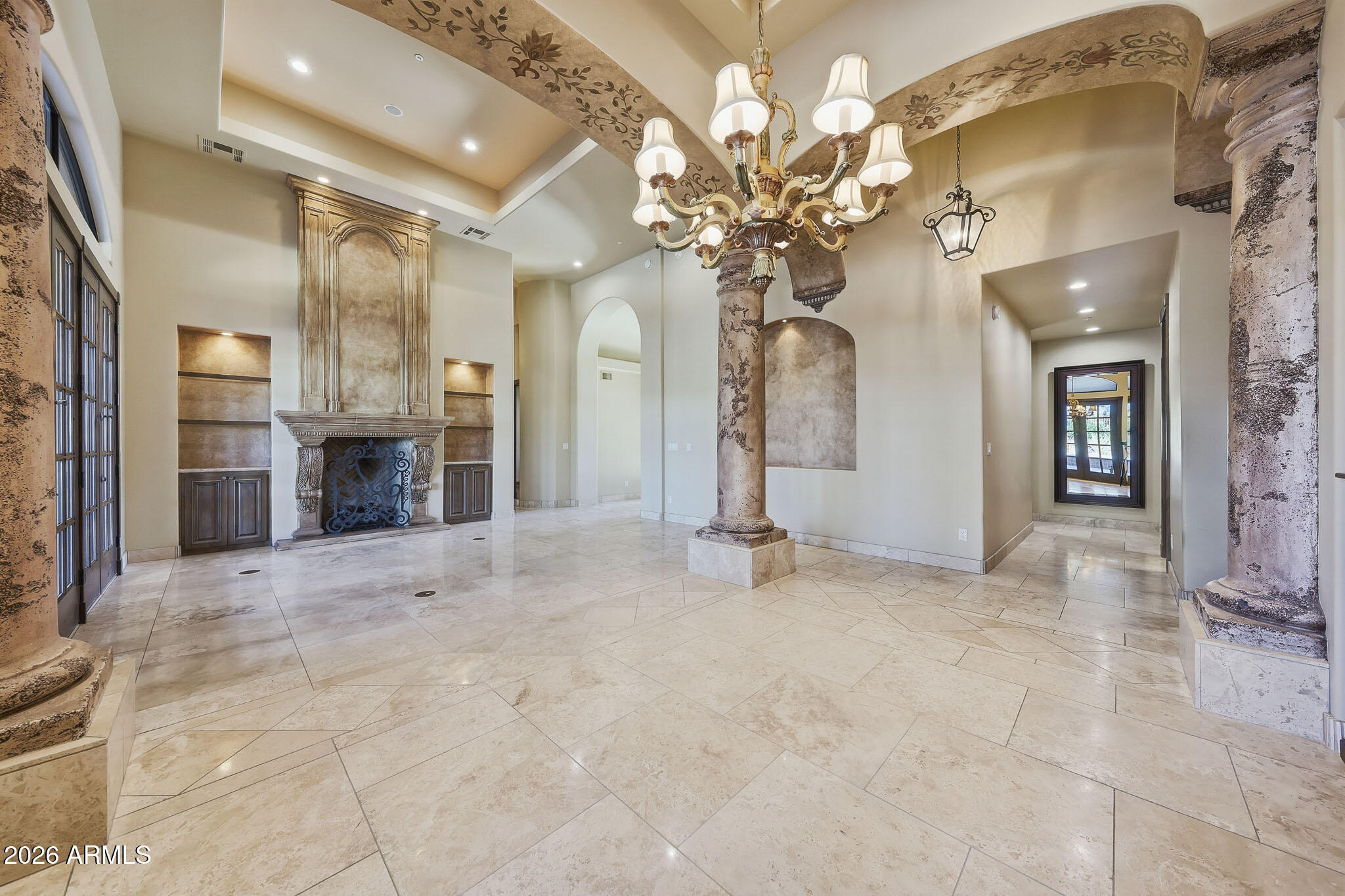 10801 E HAPPY VALLEY Road 81