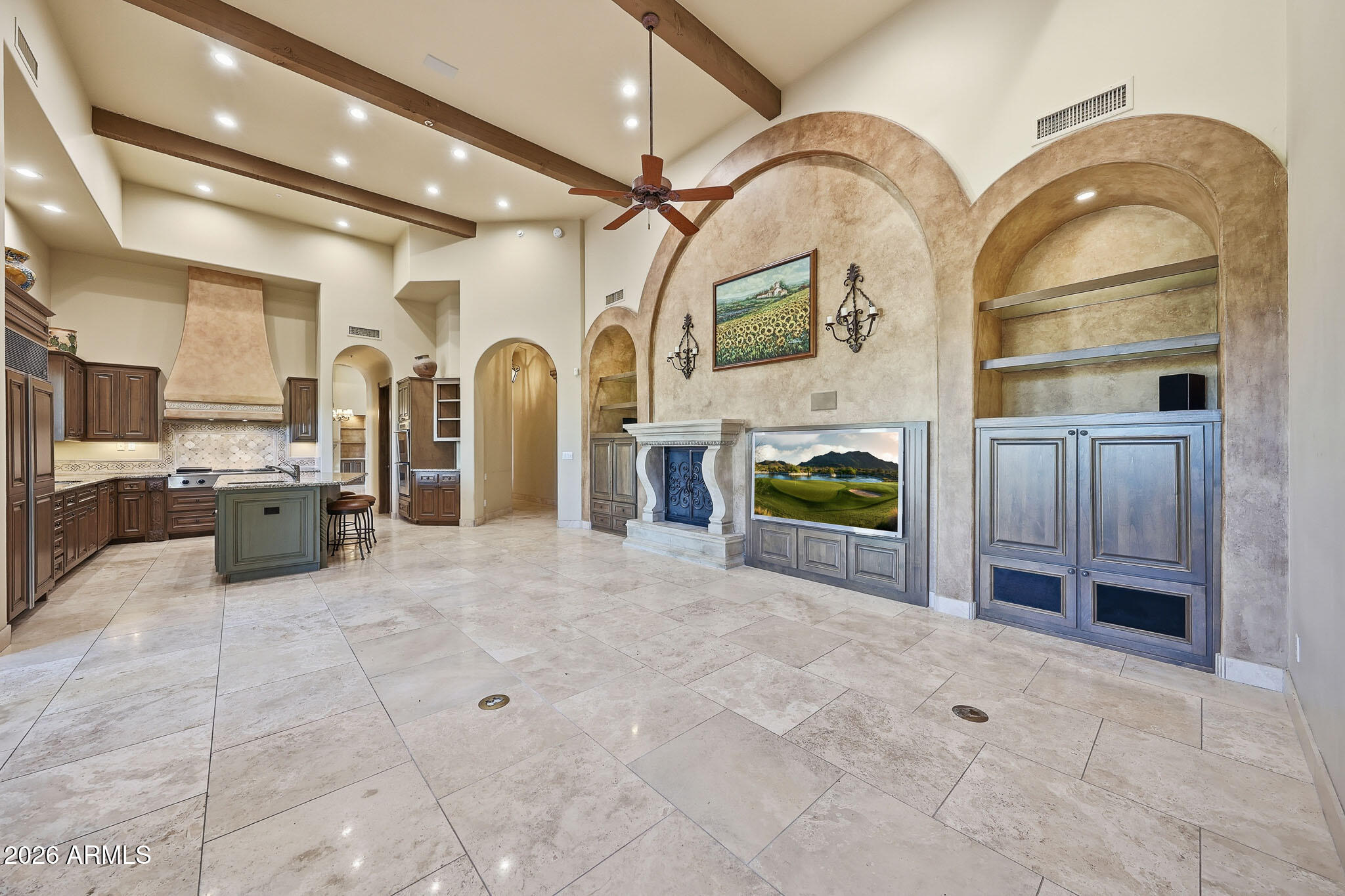 10801 E HAPPY VALLEY Road 81