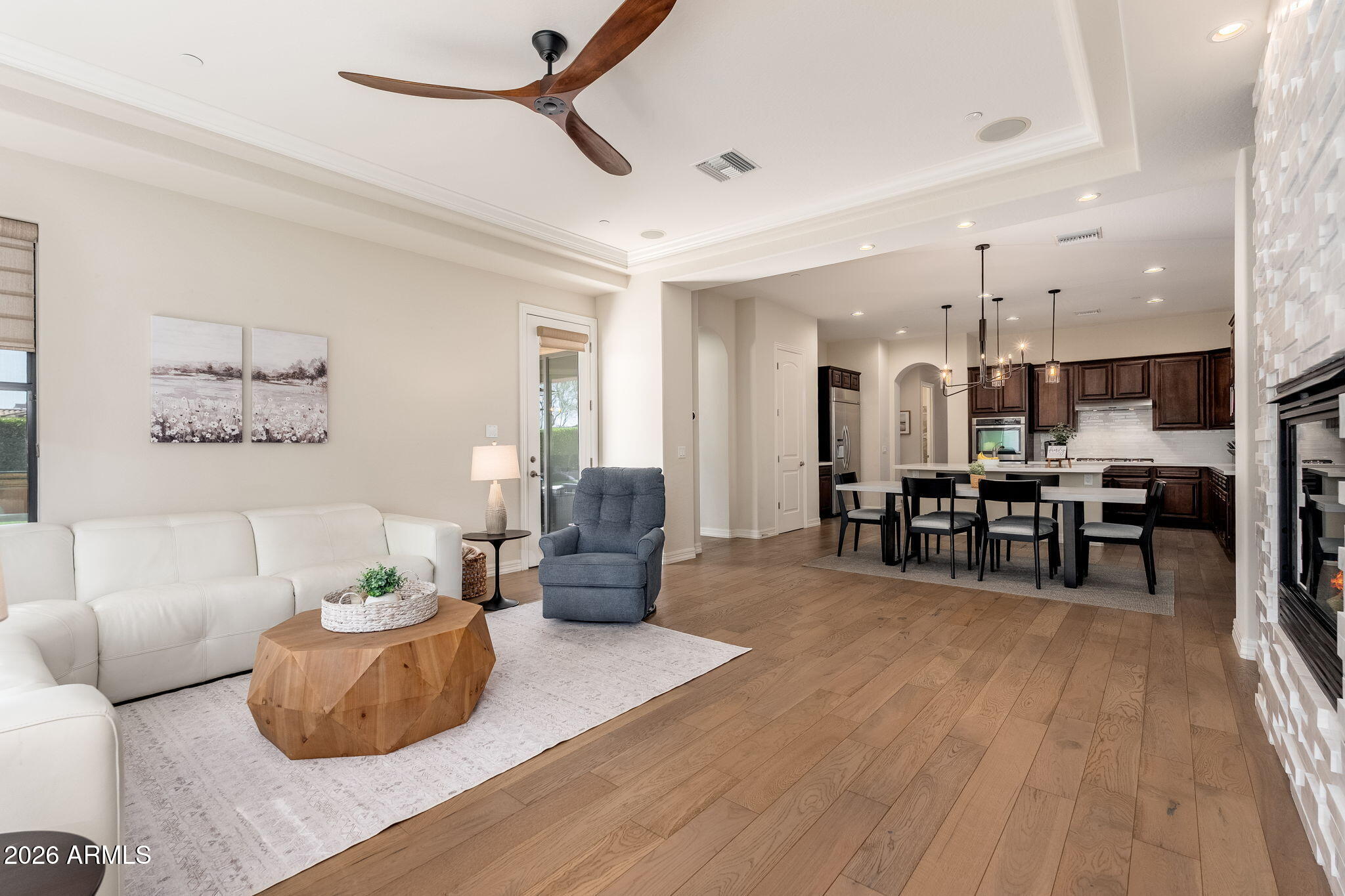 9705 E MOUNTAIN PEAK Drive