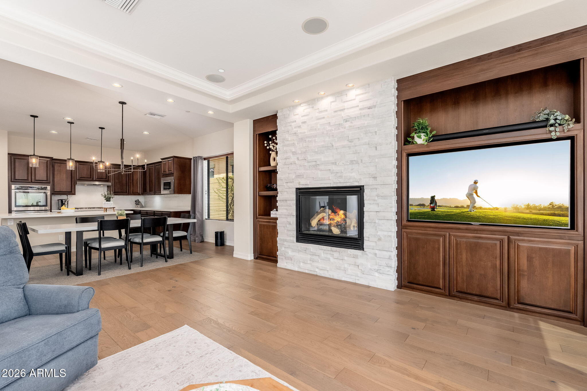 9705 E MOUNTAIN PEAK Drive