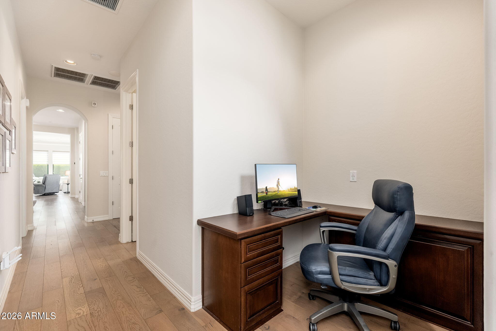 9705 E MOUNTAIN PEAK Drive