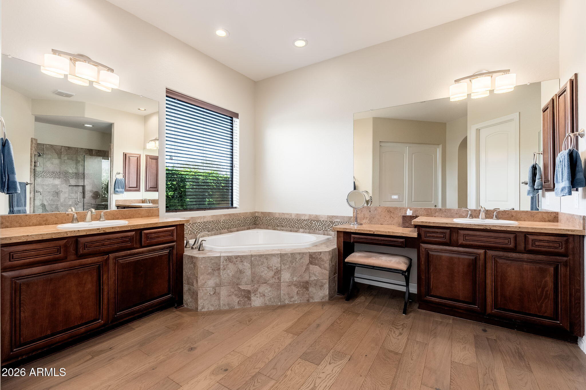 9705 E MOUNTAIN PEAK Drive