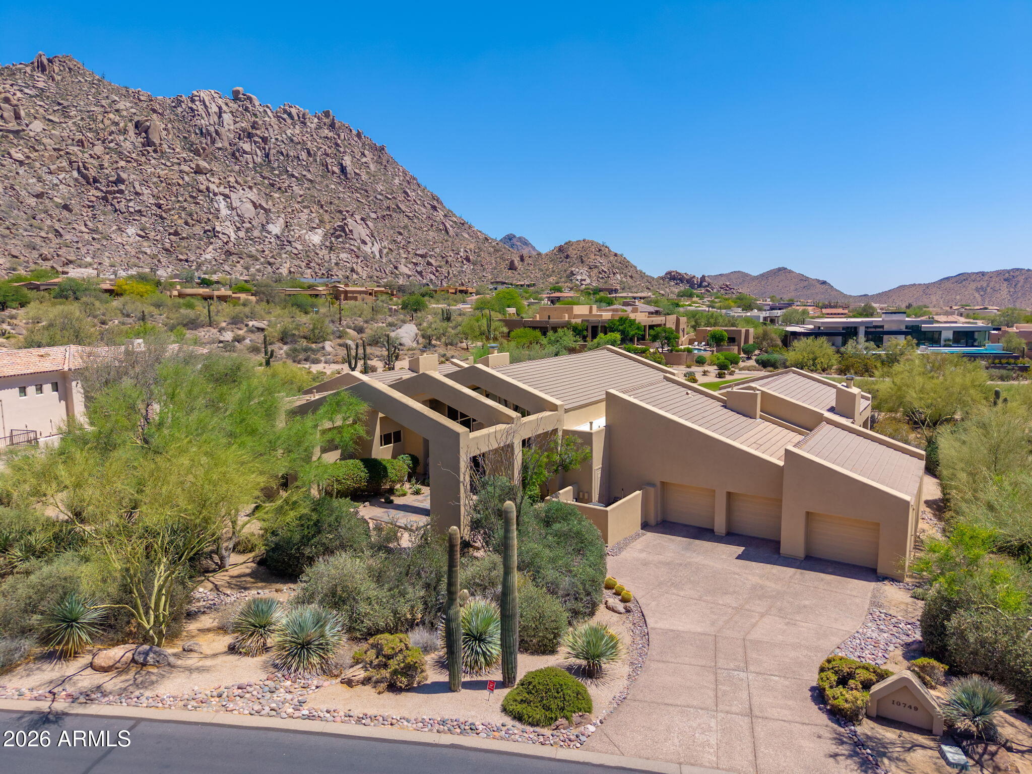 10749 E QUARTZ ROCK Road