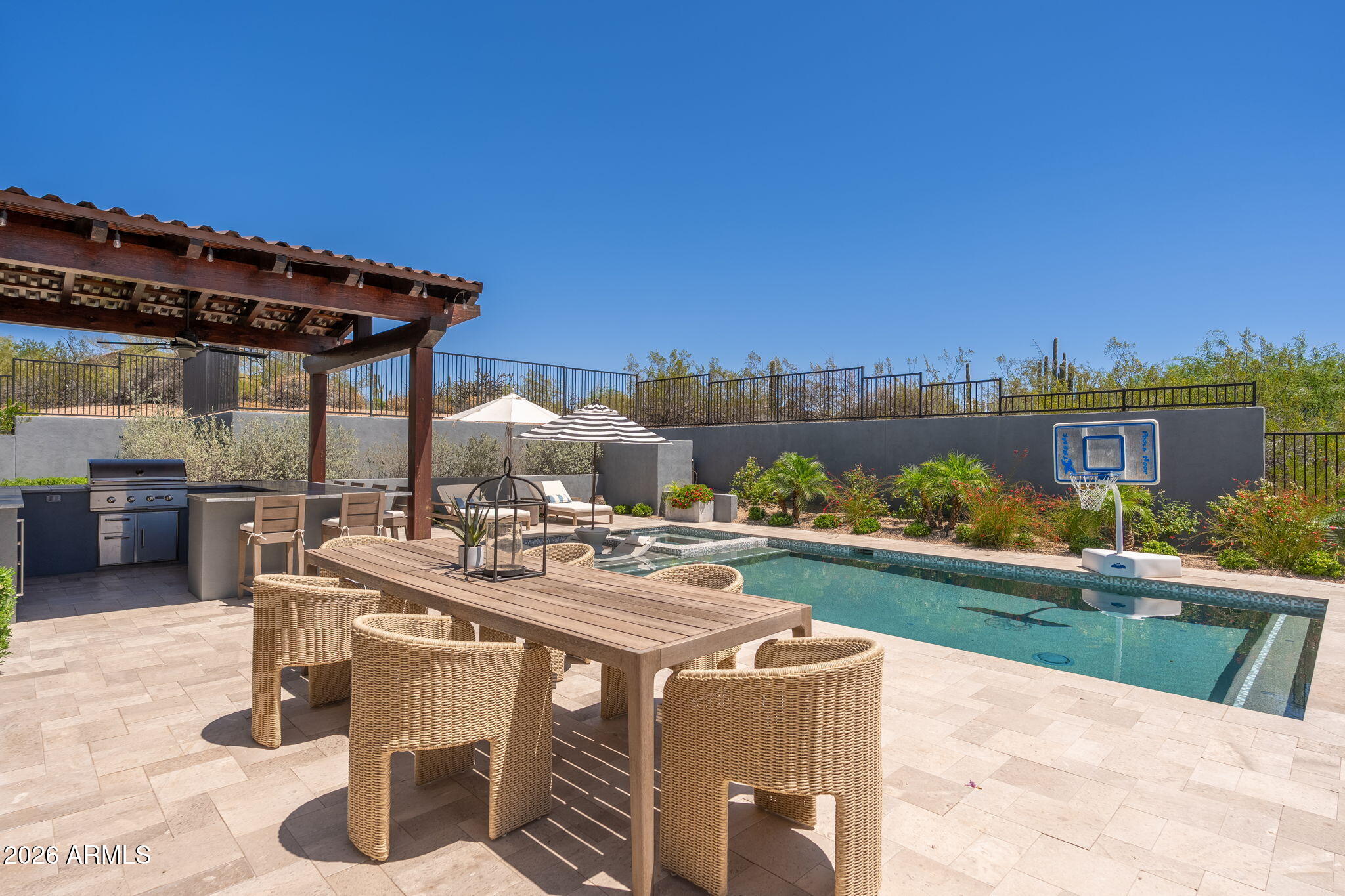11306 E MONUMENT Drive