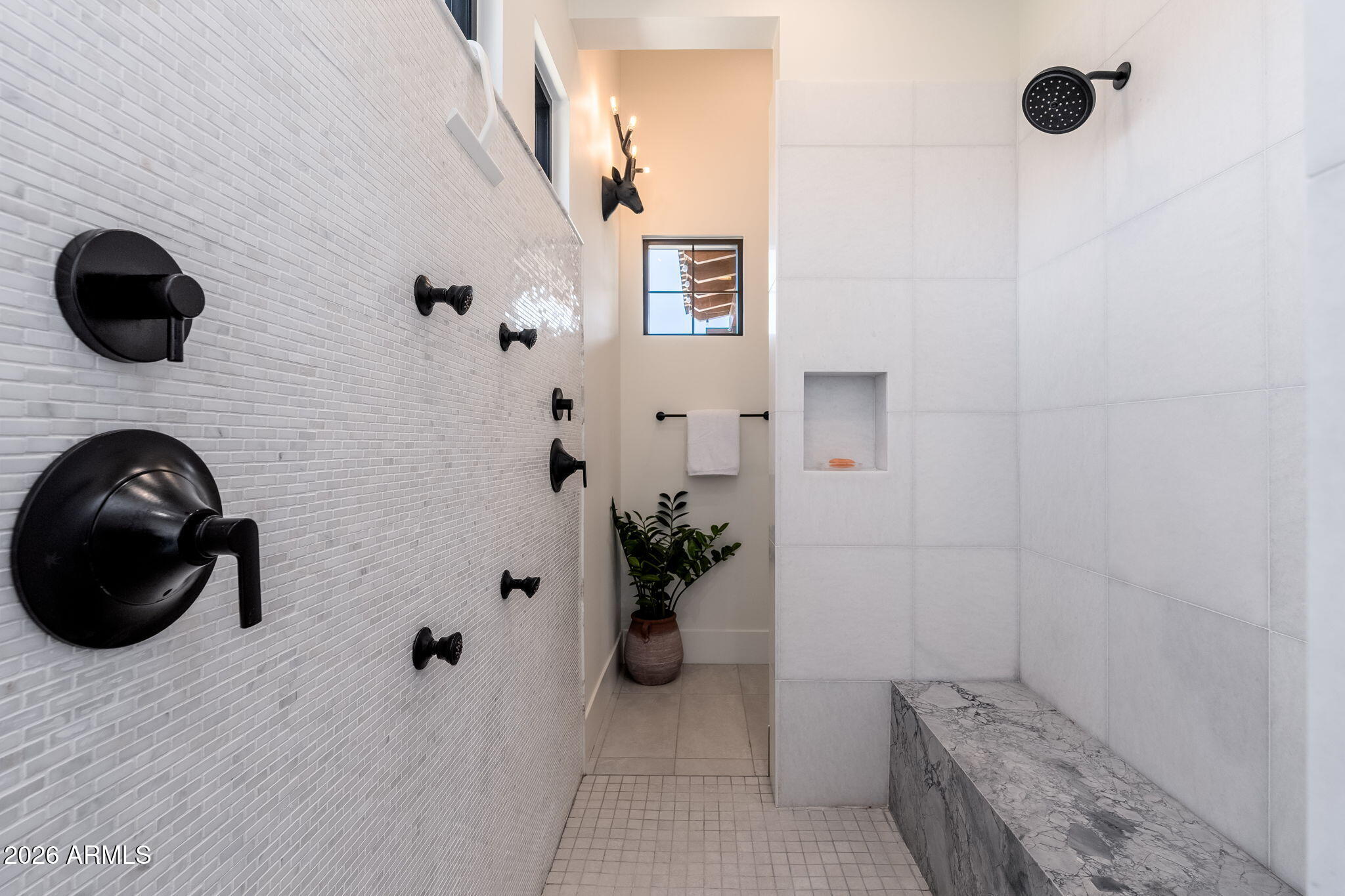 11306 E MONUMENT Drive