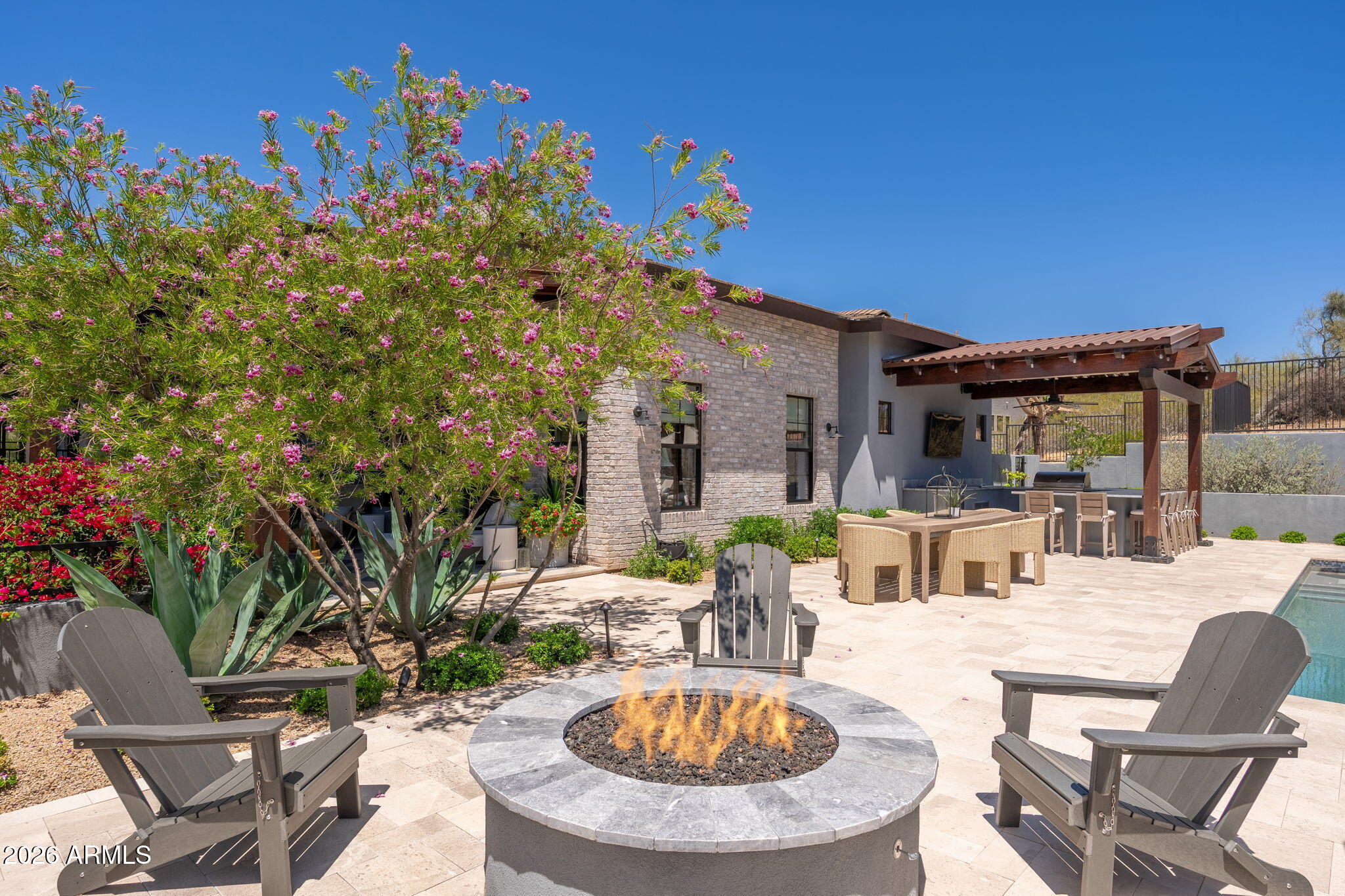 11306 E MONUMENT Drive