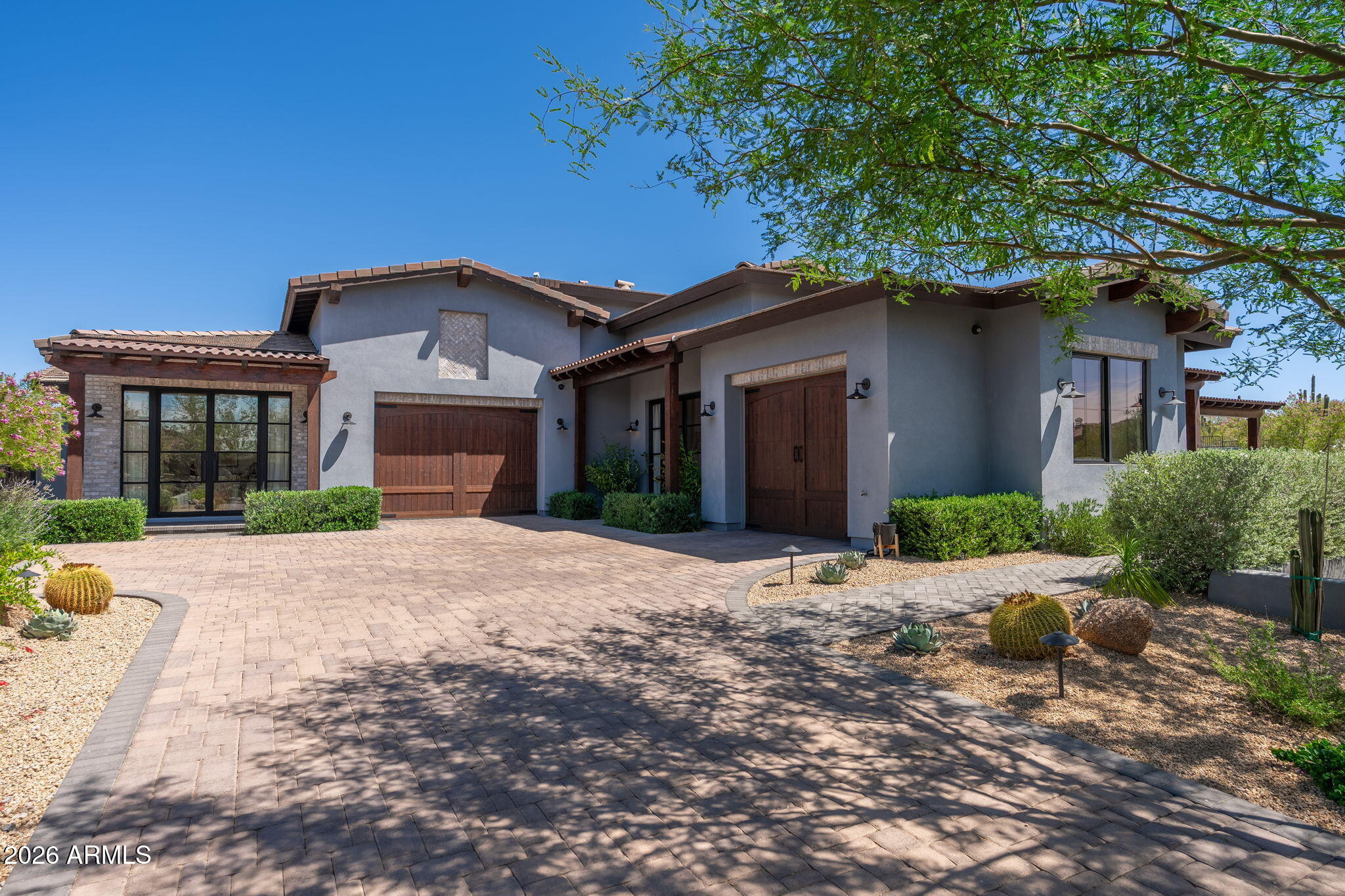 11306 E MONUMENT Drive