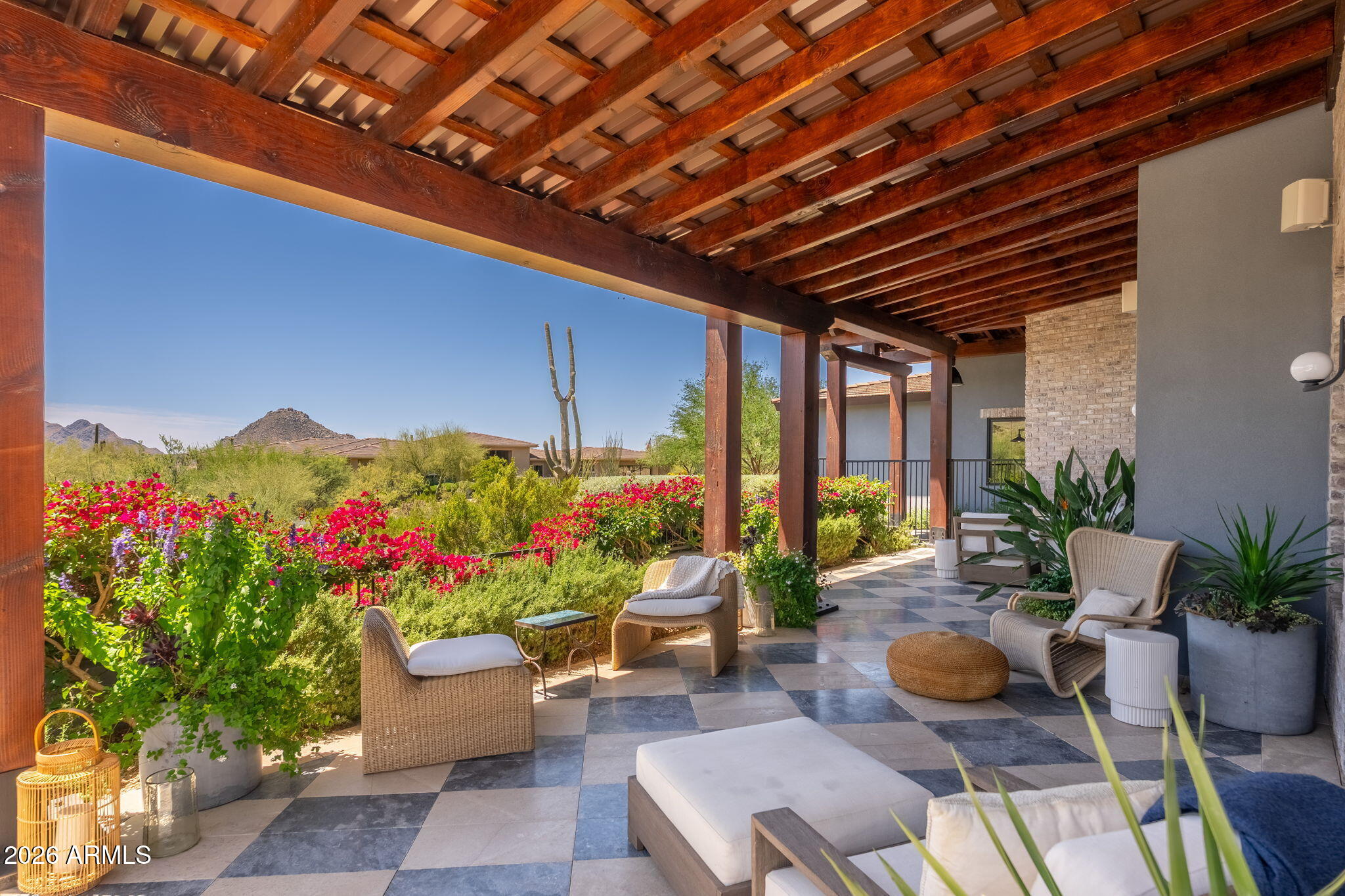11306 E MONUMENT Drive