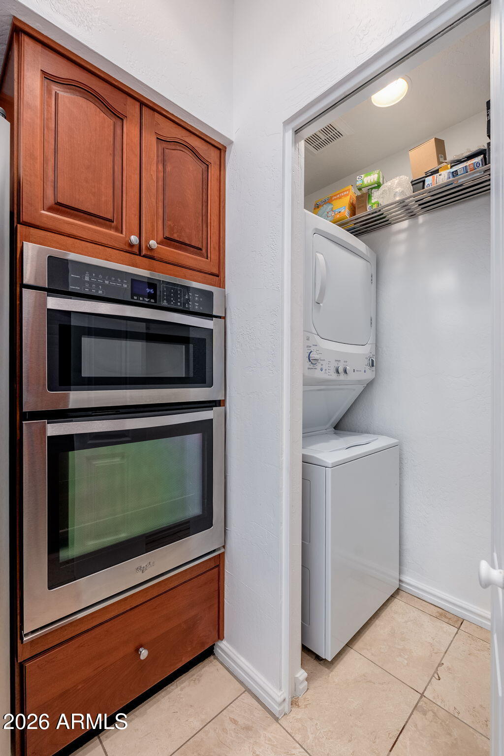 25555 N WINDY WALK Drive 11