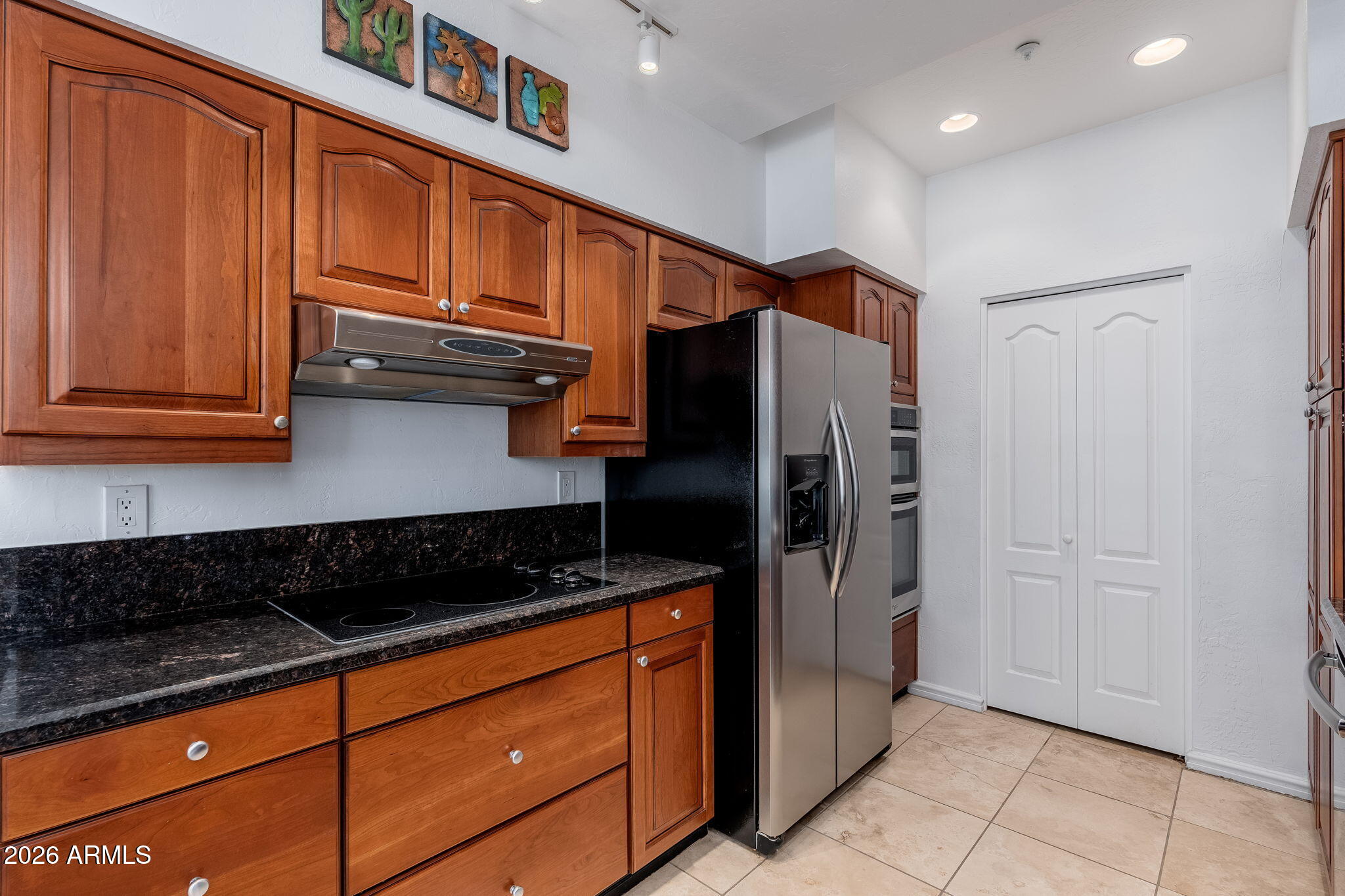 25555 N WINDY WALK Drive 11