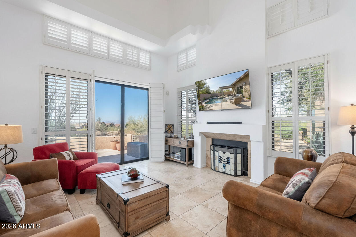 25555 N WINDY WALK Drive 11