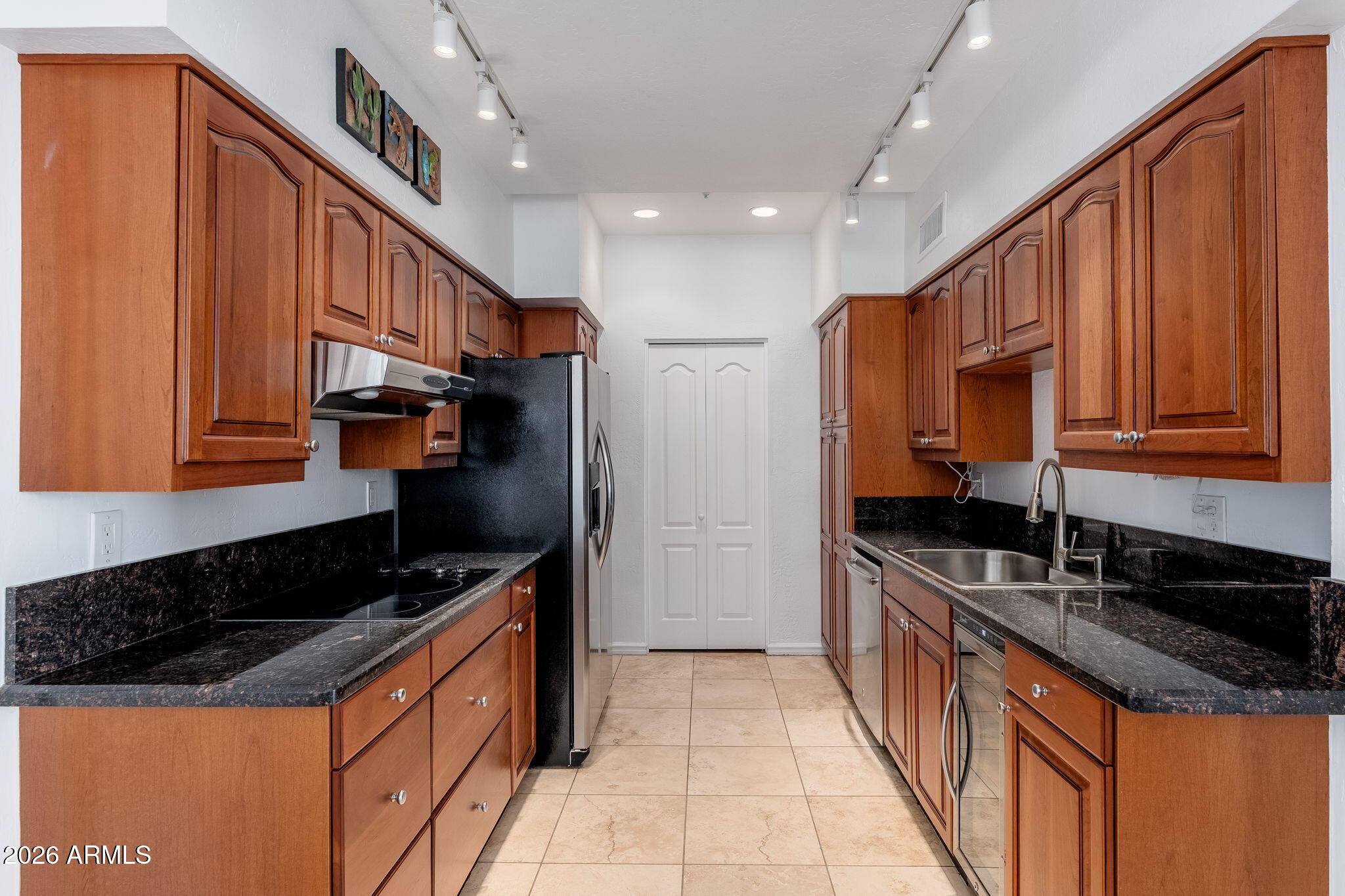 25555 N WINDY WALK Drive 11